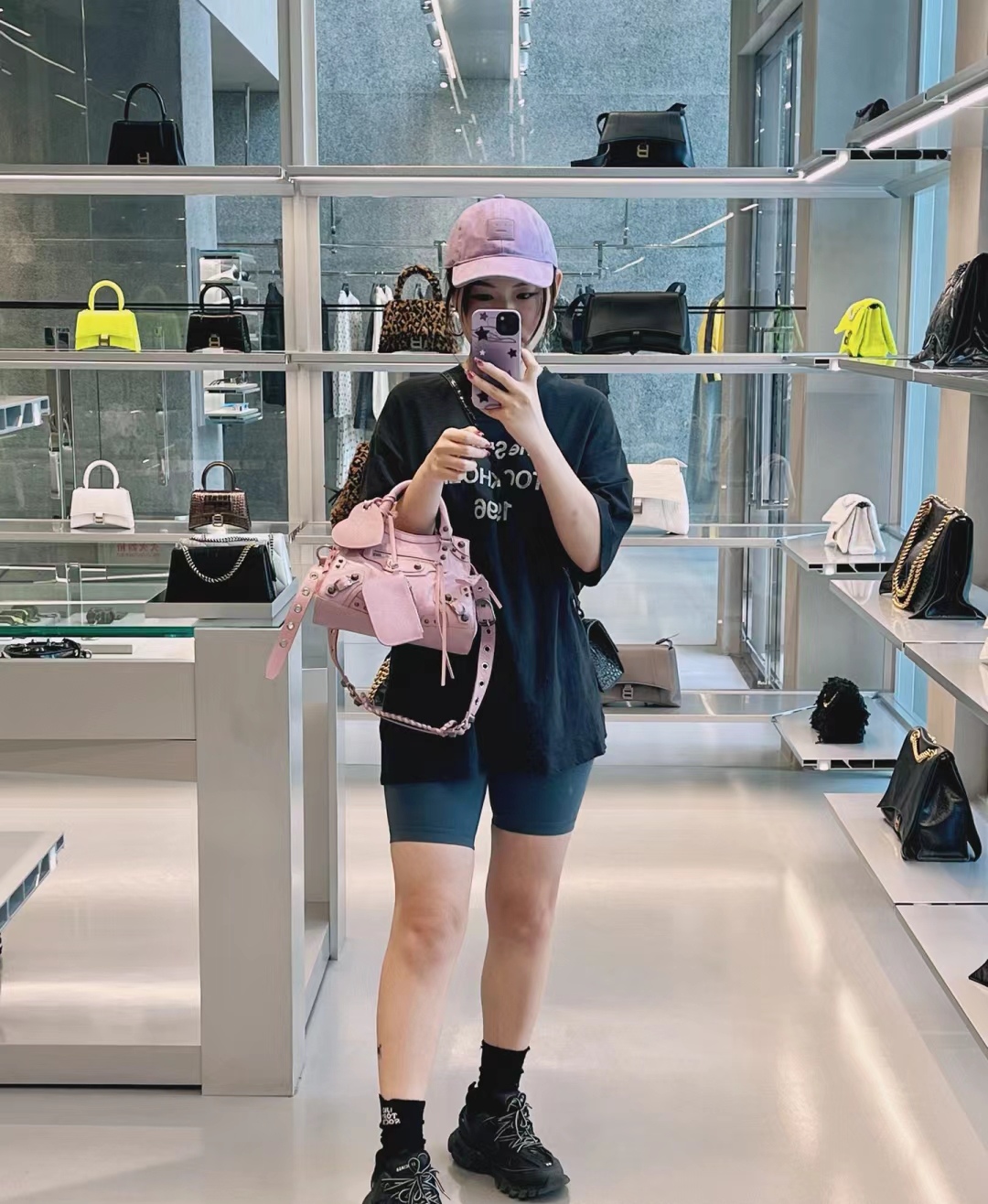 [TOP] BALENCIAGA Classic XS Neo City Bag 25.9 X 17.8 X 11.4 cm - Pink