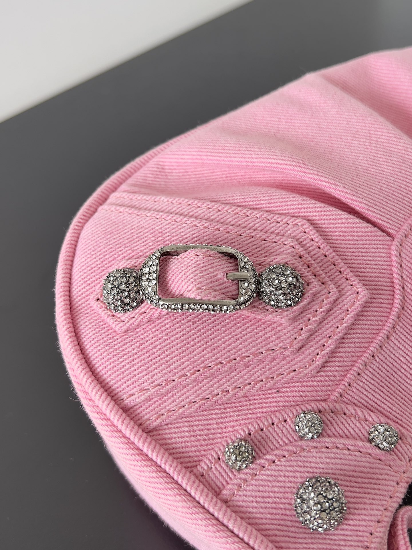 [TOP] BALENCIAGA Le Cagole Bag 25.9 x 16.0 x 9.9  cm - Denim Pink