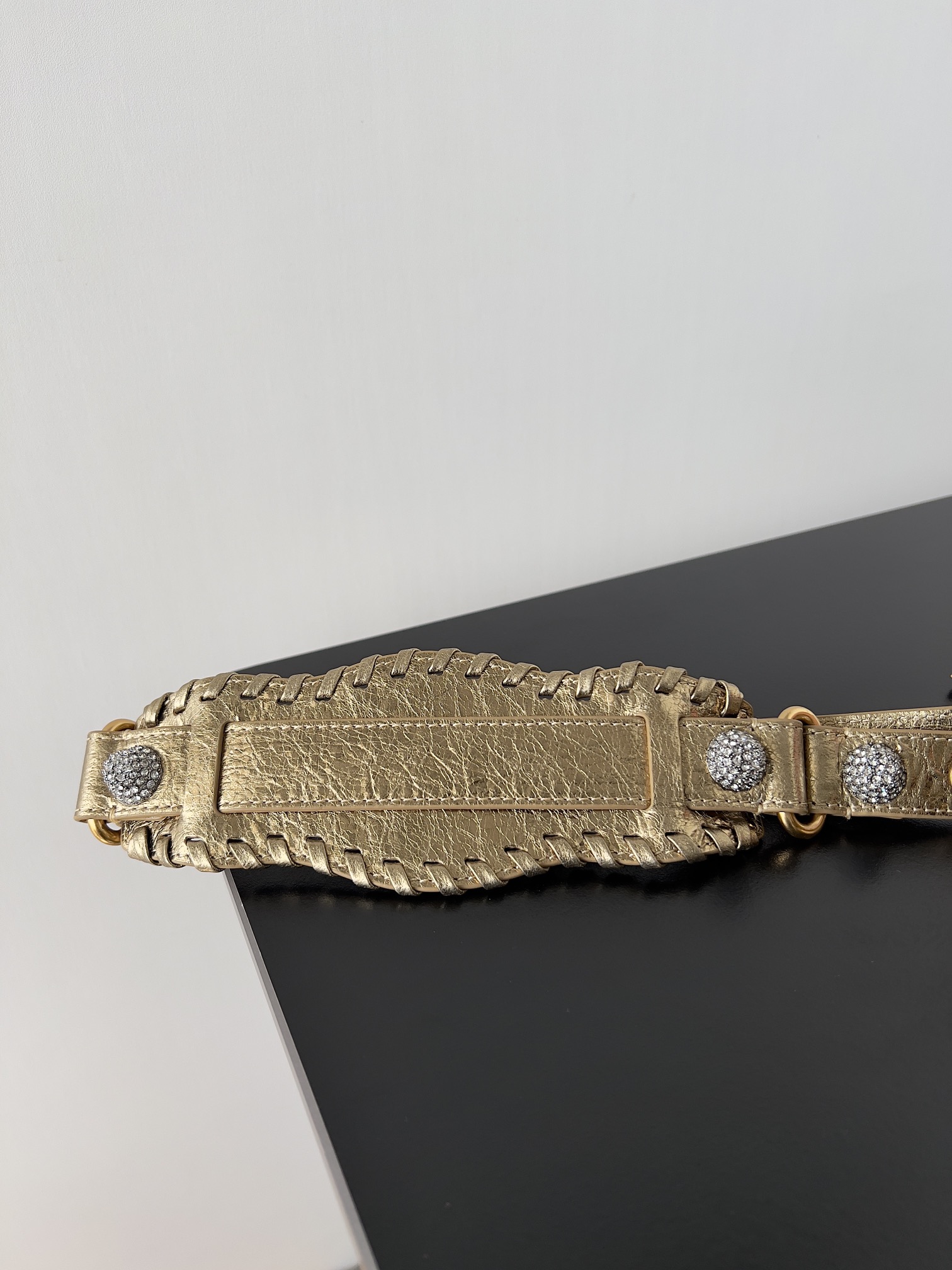 [TOP] BALENCIAGA Le Cagole Bag 25.9 x 16.0 x 9.9  cm - Gold