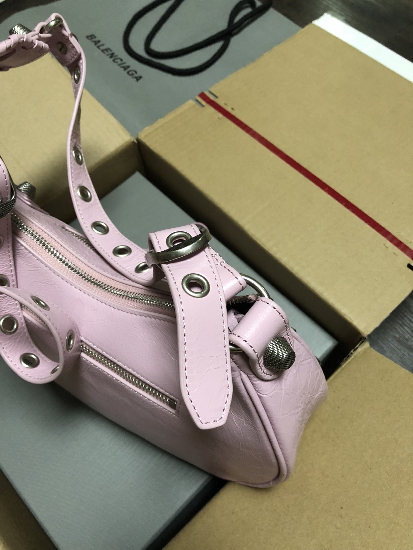 [TOP] BALENCIAGA Le Cagole Bag 33cm - Pink
