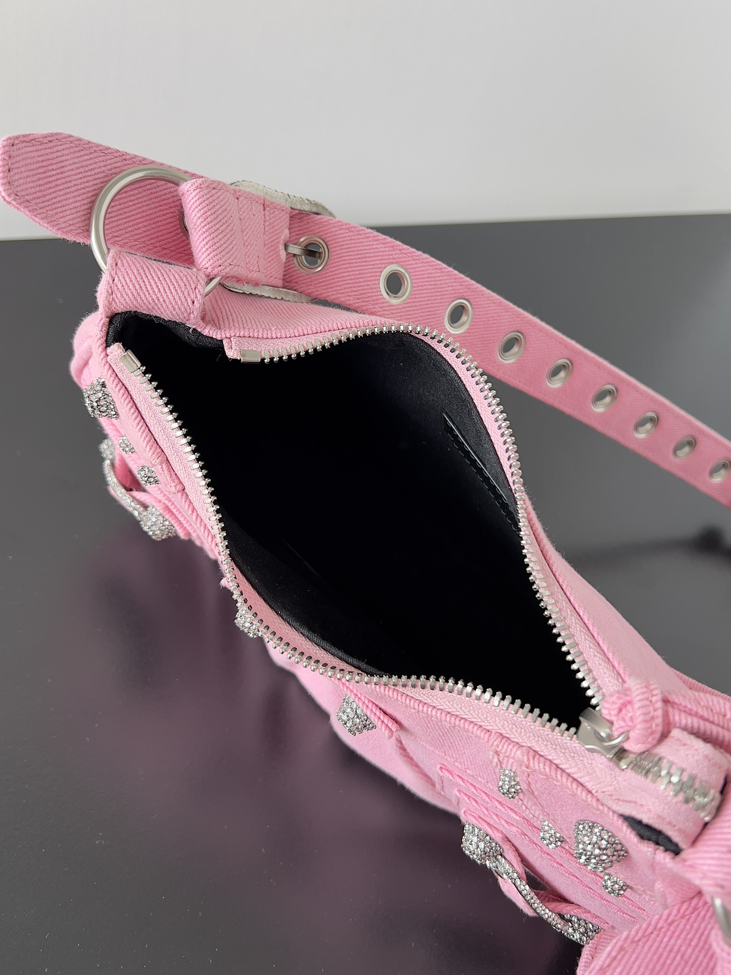 [TOP] BALENCIAGA Le Cagole Bag 25.9 x 16.0 x 9.9  cm - Denim Pink