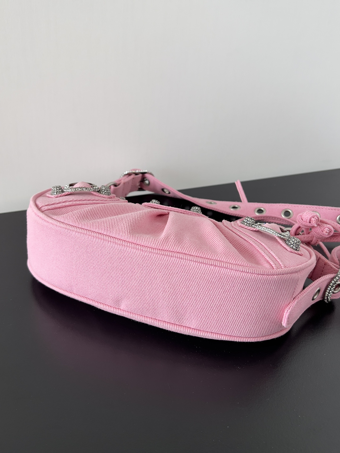 [TOP] BALENCIAGA Le Cagole Bag 25.9 x 16.0 x 9.9  cm - Denim Pink