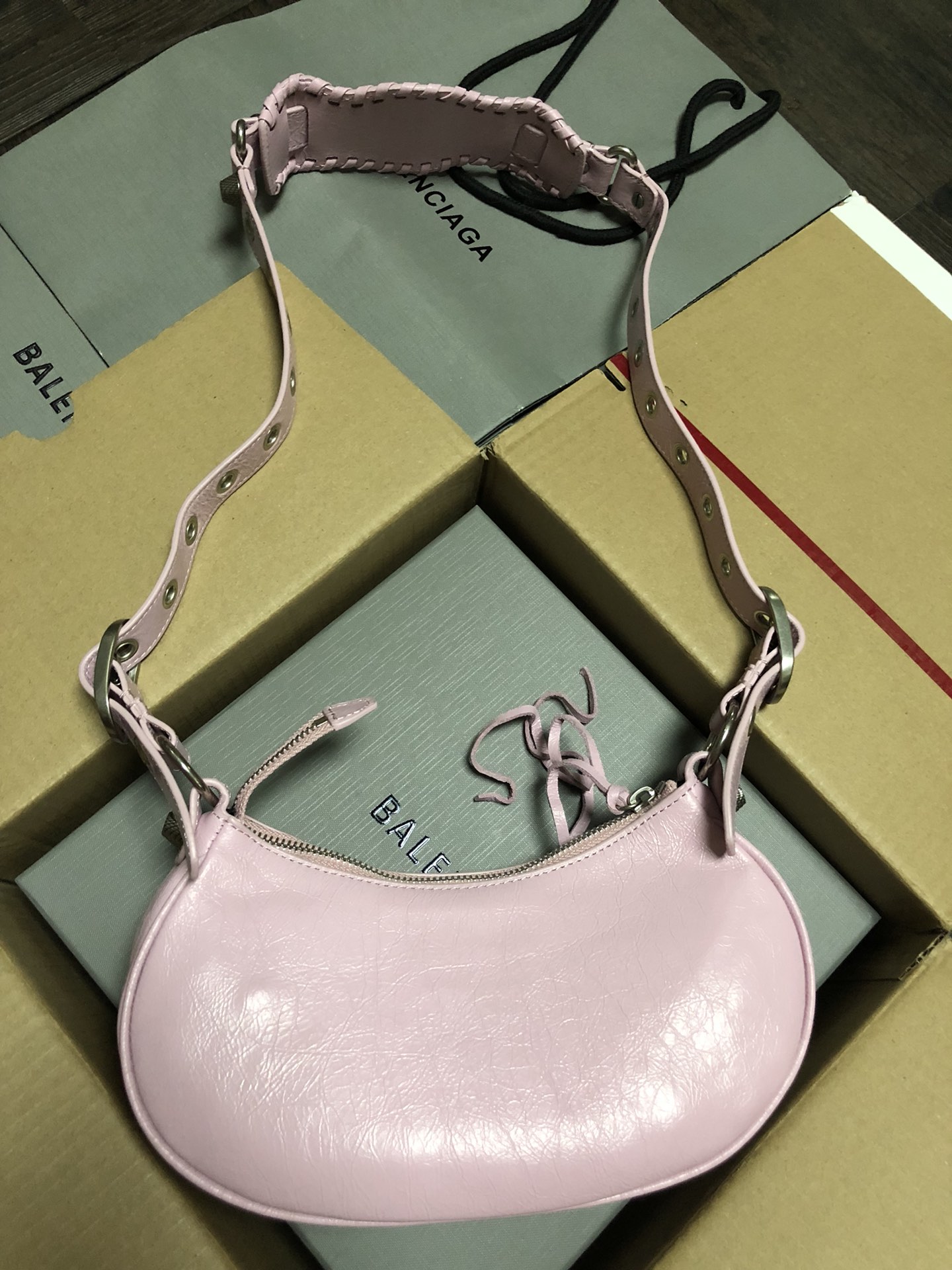 [TOP] BALENCIAGA Le Cagole Bag 26cm - Pink