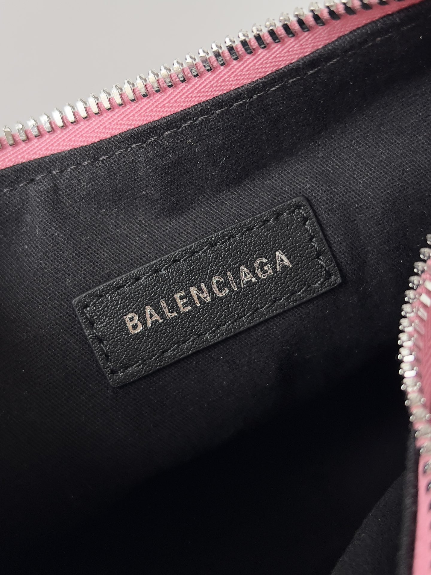 [TOP] BALENCIAGA Le Cagole Bag 25.9 x 16.0 x 9.9  cm - Denim Pink