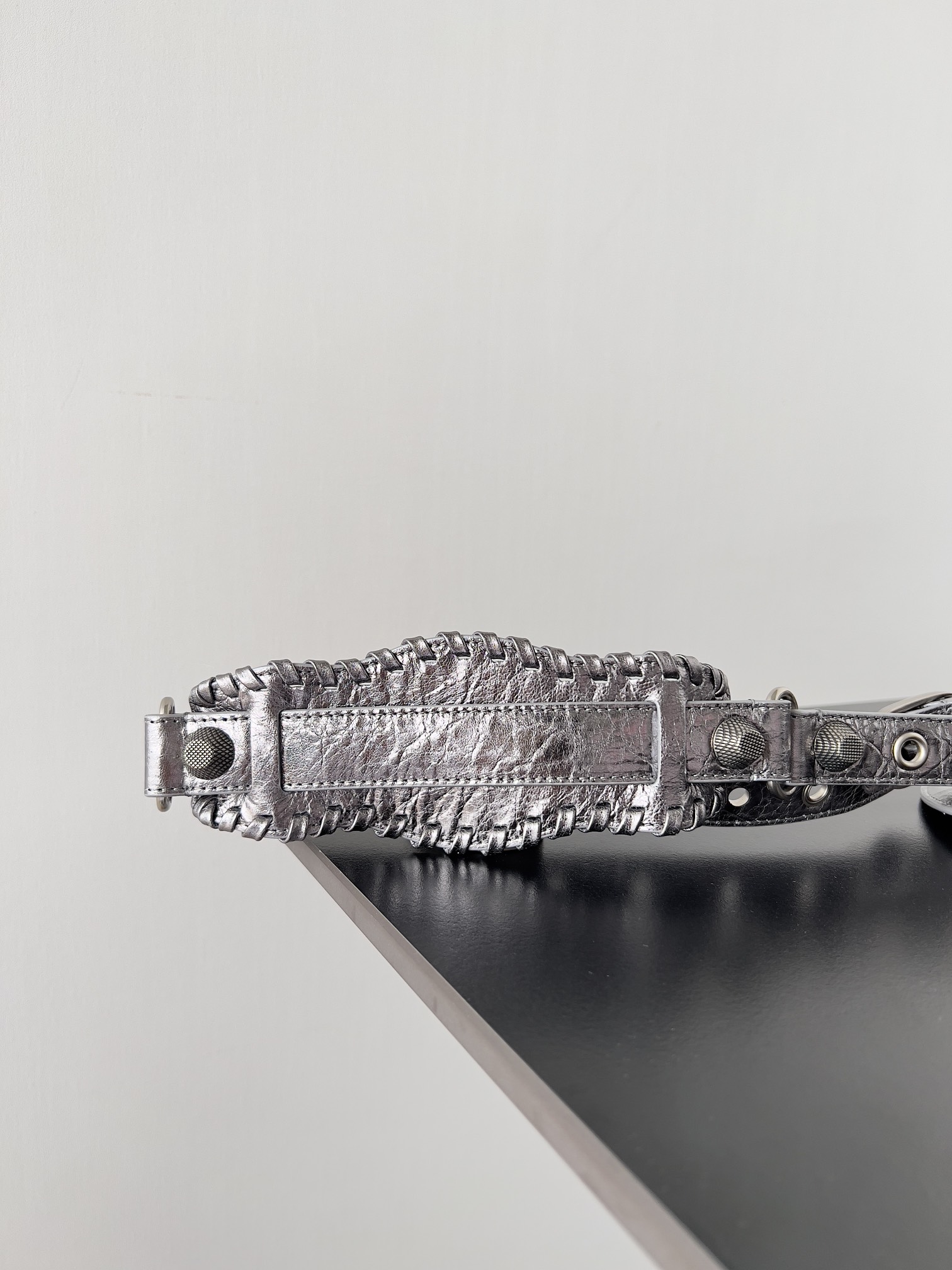 [TOP] BALENCIAGA Mini Duffle Bag 19.8 x 14 x 11.9 cm - Silver