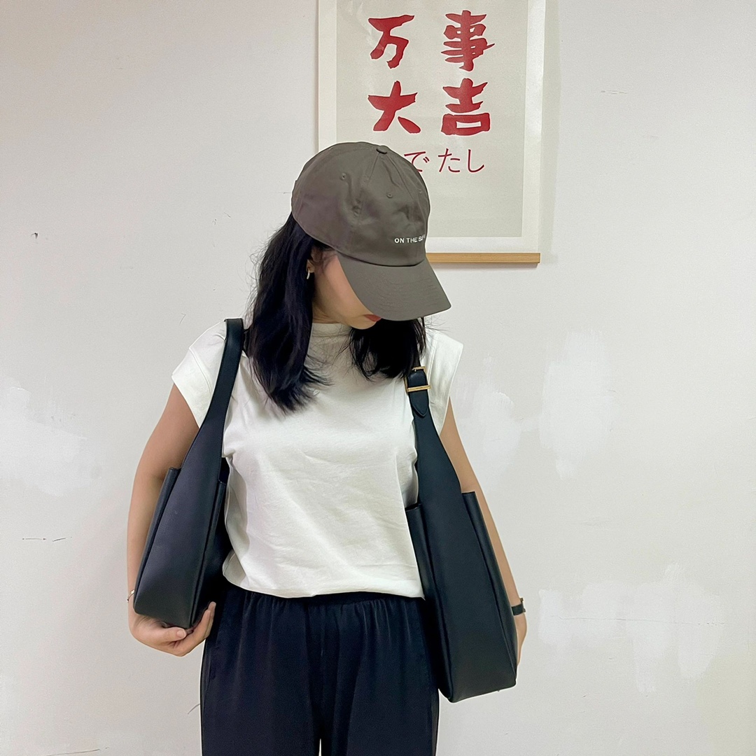 [TOP] Yves Saint Laurent YSL Le 5A7 Supple Shoulder Bag - 2 Sizes - GHW