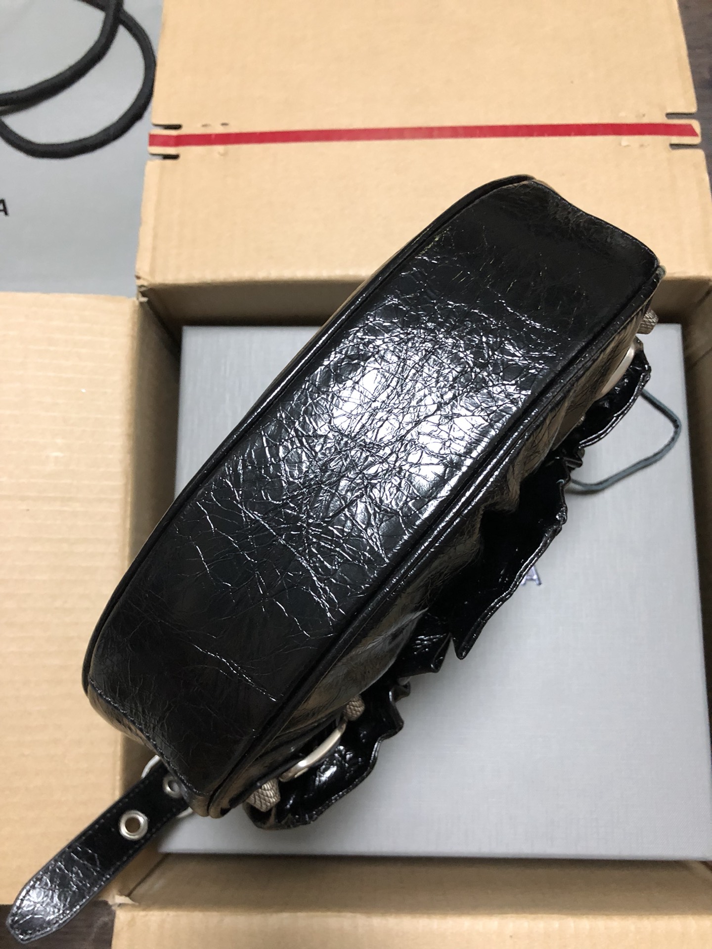 [TOP] BALENCIAGA Le Cagole XS Bag 26 x 16 x 10 cm - Black with Bow Tie