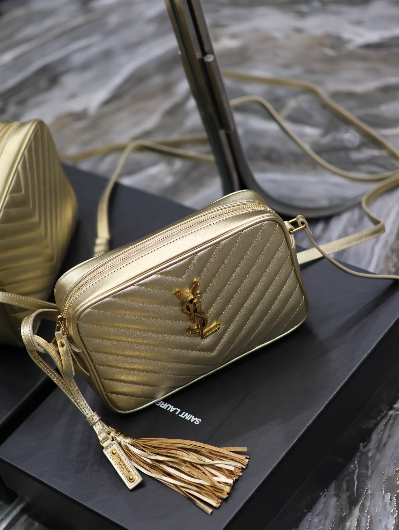 [TOP] Yves Saint Laurent YSL Lou Camera Bags - Gold