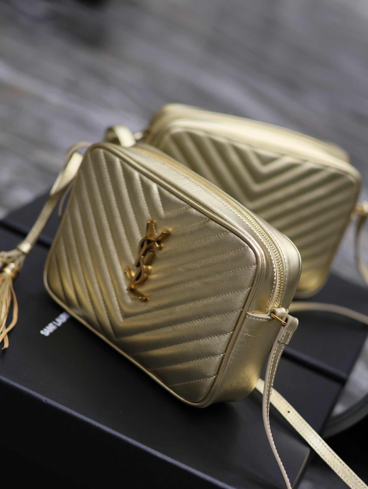 [TOP] Yves Saint Laurent YSL Lou Camera Bags - Gold