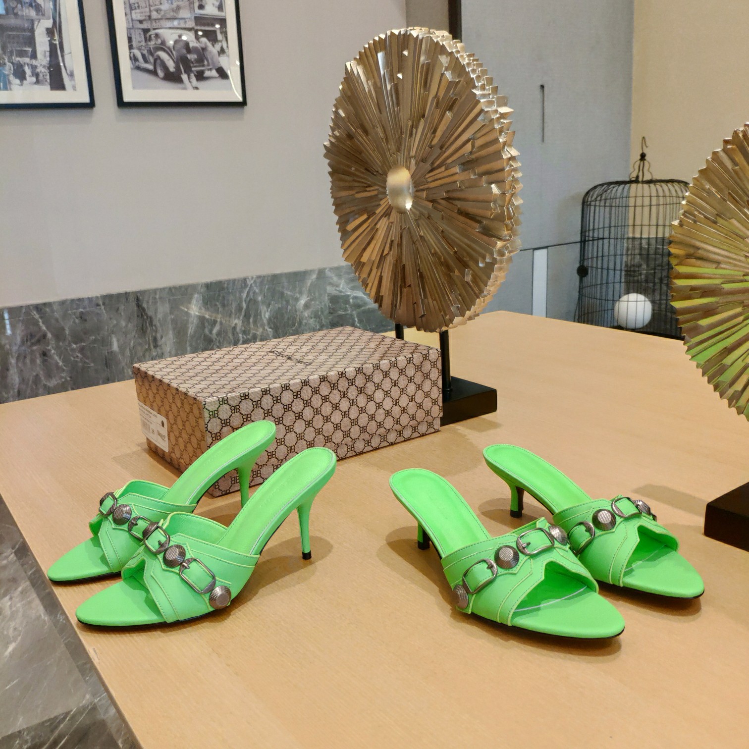 [TOP] BALENCIAGA Le Cagole Slides - Green - 2 Heel Heights