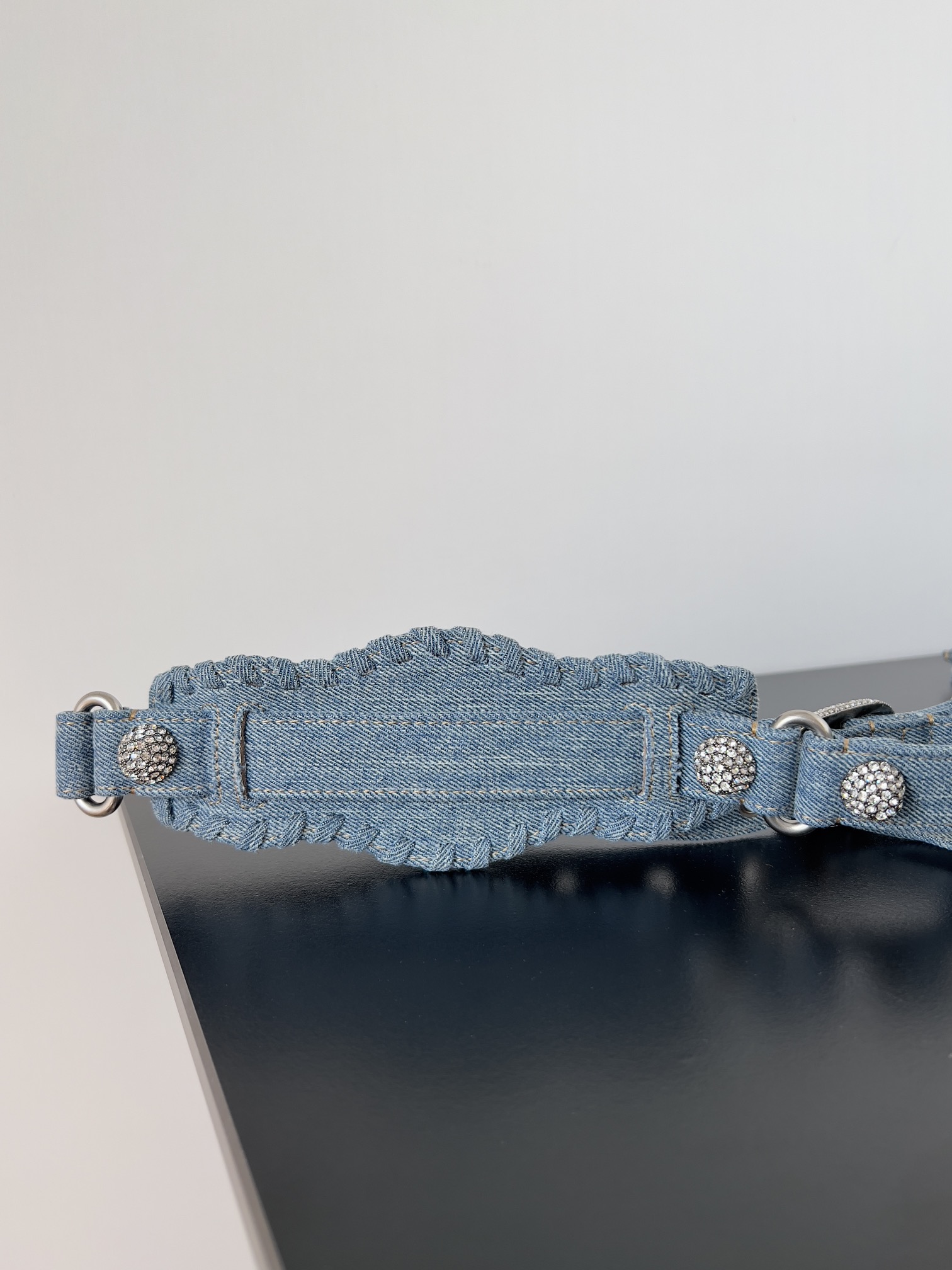 [TOP] BALENCIAGA Le Cagole Bag Small 33 x 16 x 8 cm - Denim