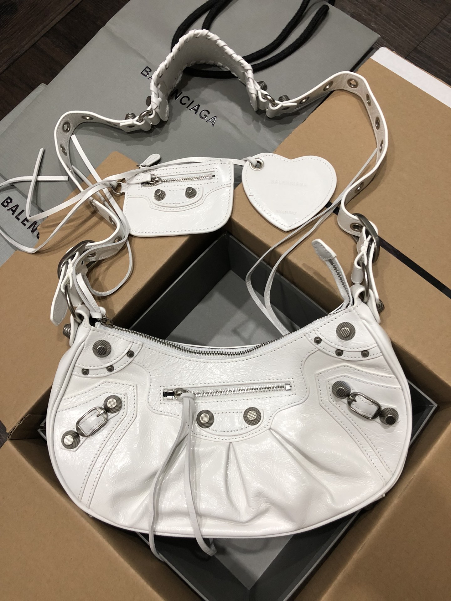 [TOP] BALENCIAGA Le Cagole Bag 33cm - White