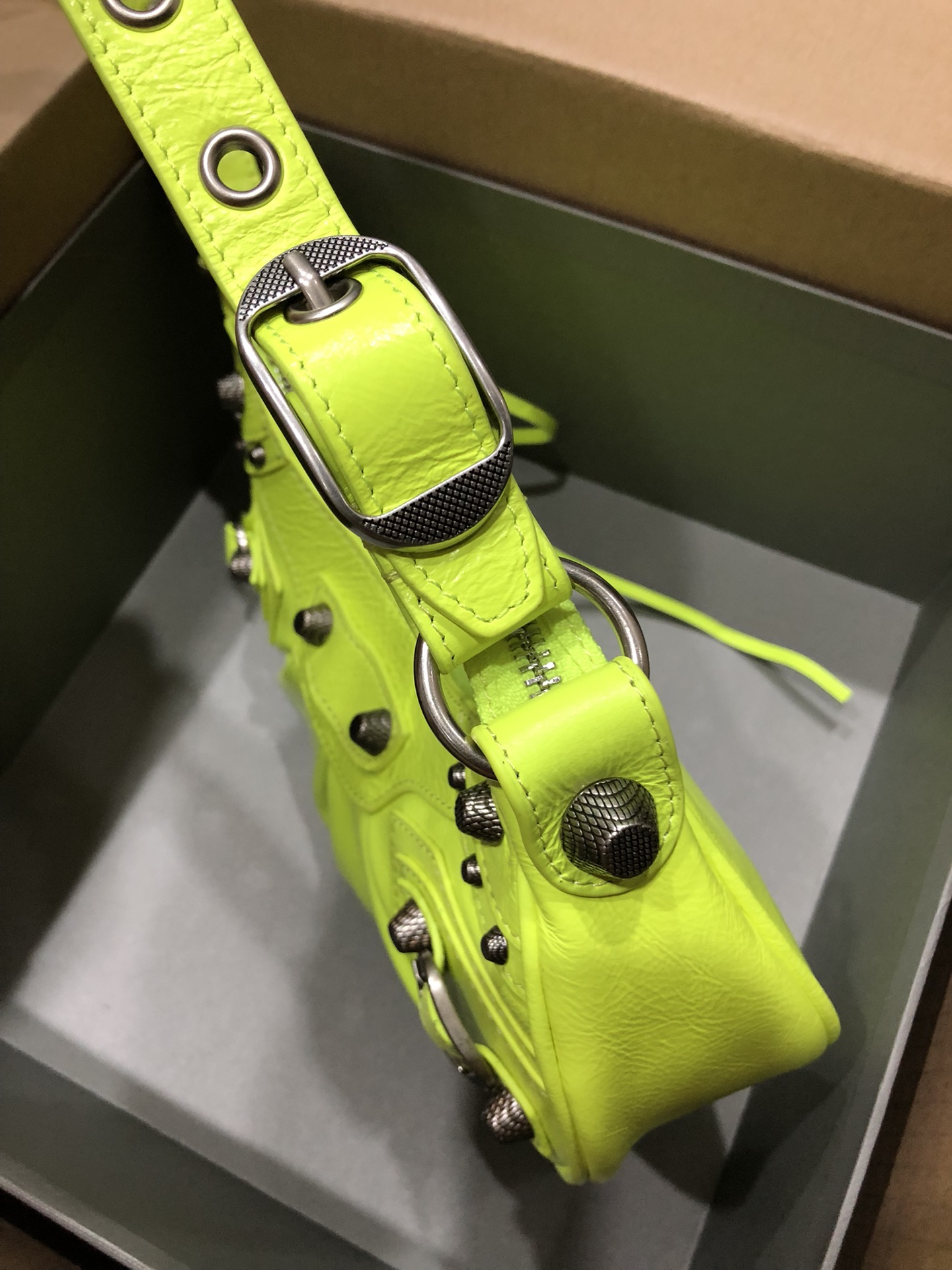[TOP] BALENCIAGA Le Cagole Bag 26cm - Fluorescent Yellow