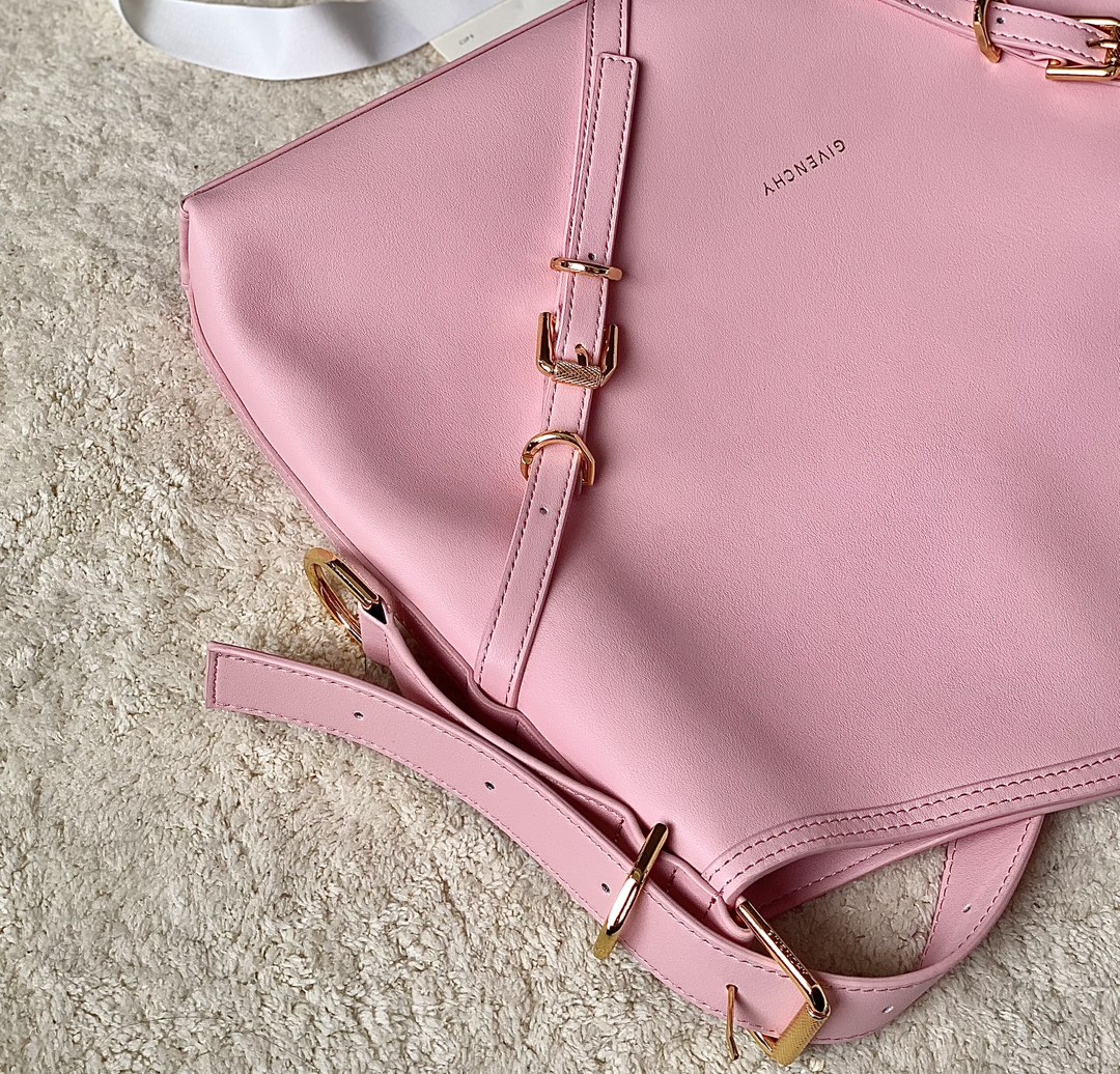 [Top] GIVENCHY Voyou Medium Bag 40 x 27 x 6.5 cm - Pink