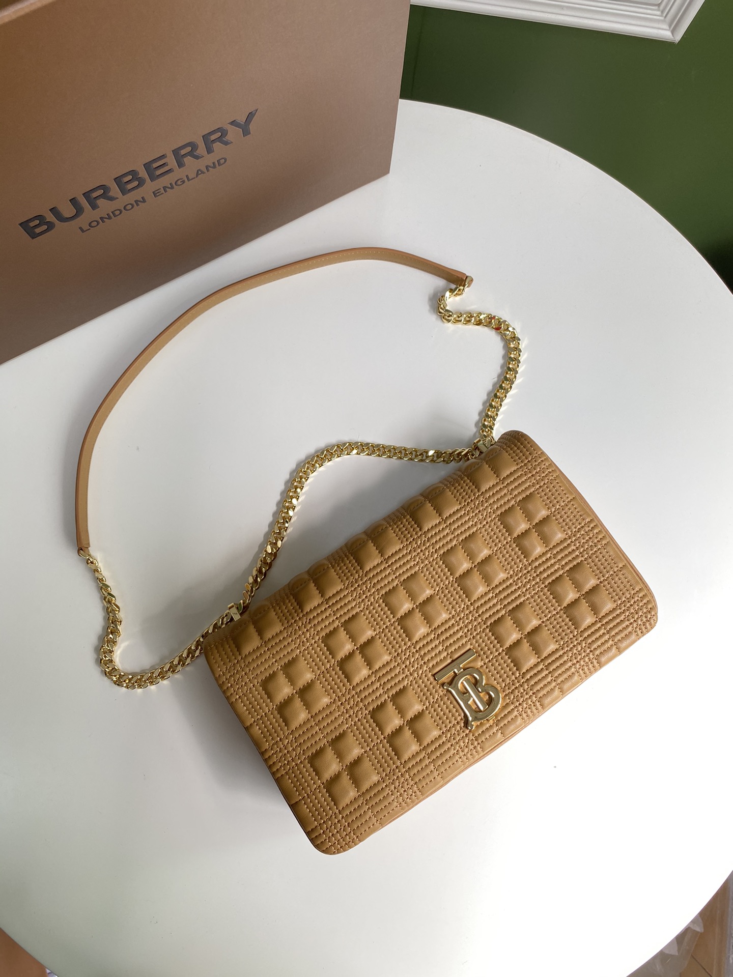 [TOP] BURBERRY Lambskin Lola Bags - Brown