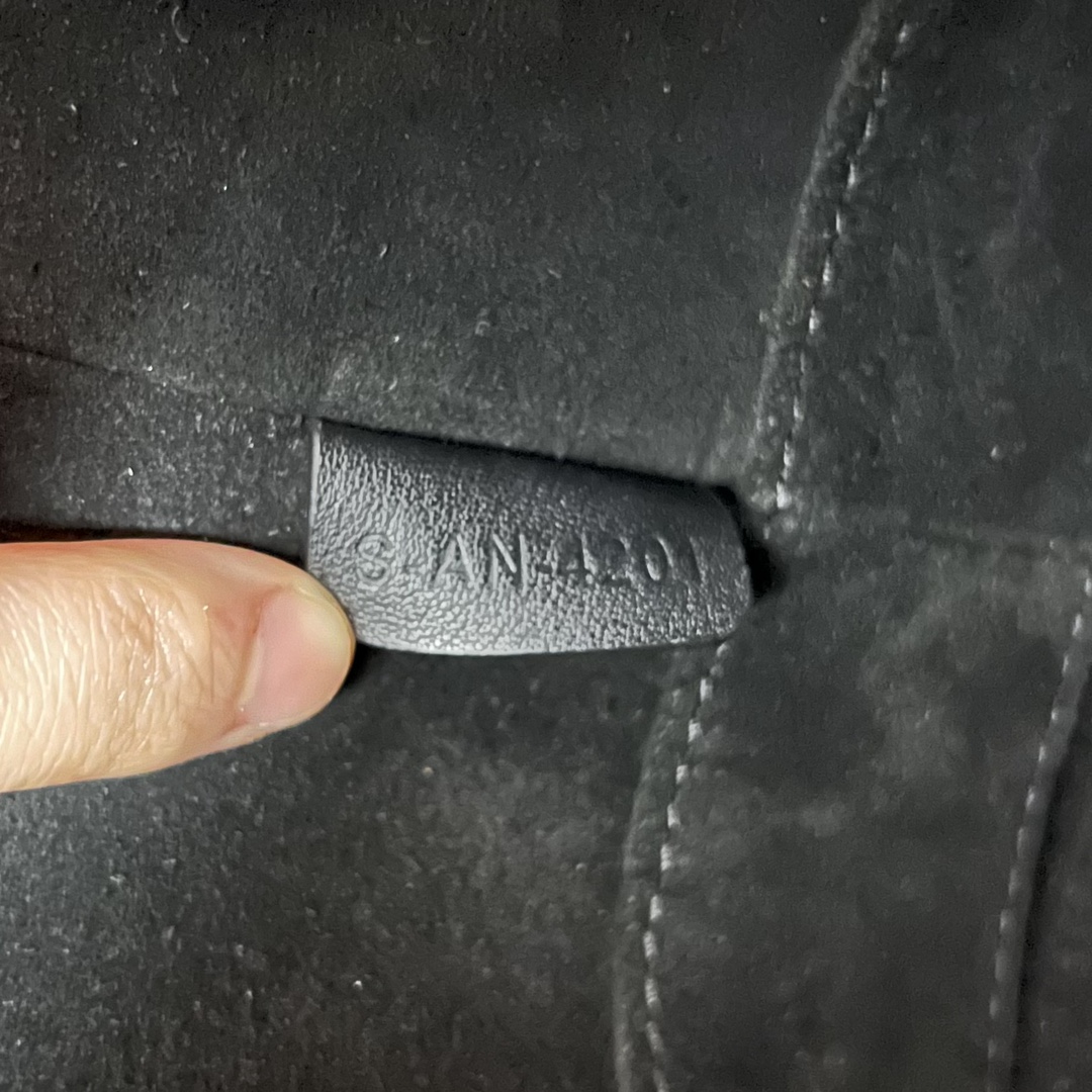 [TOP] CELINE CUIR Bucket 22×18×13 cm - Black