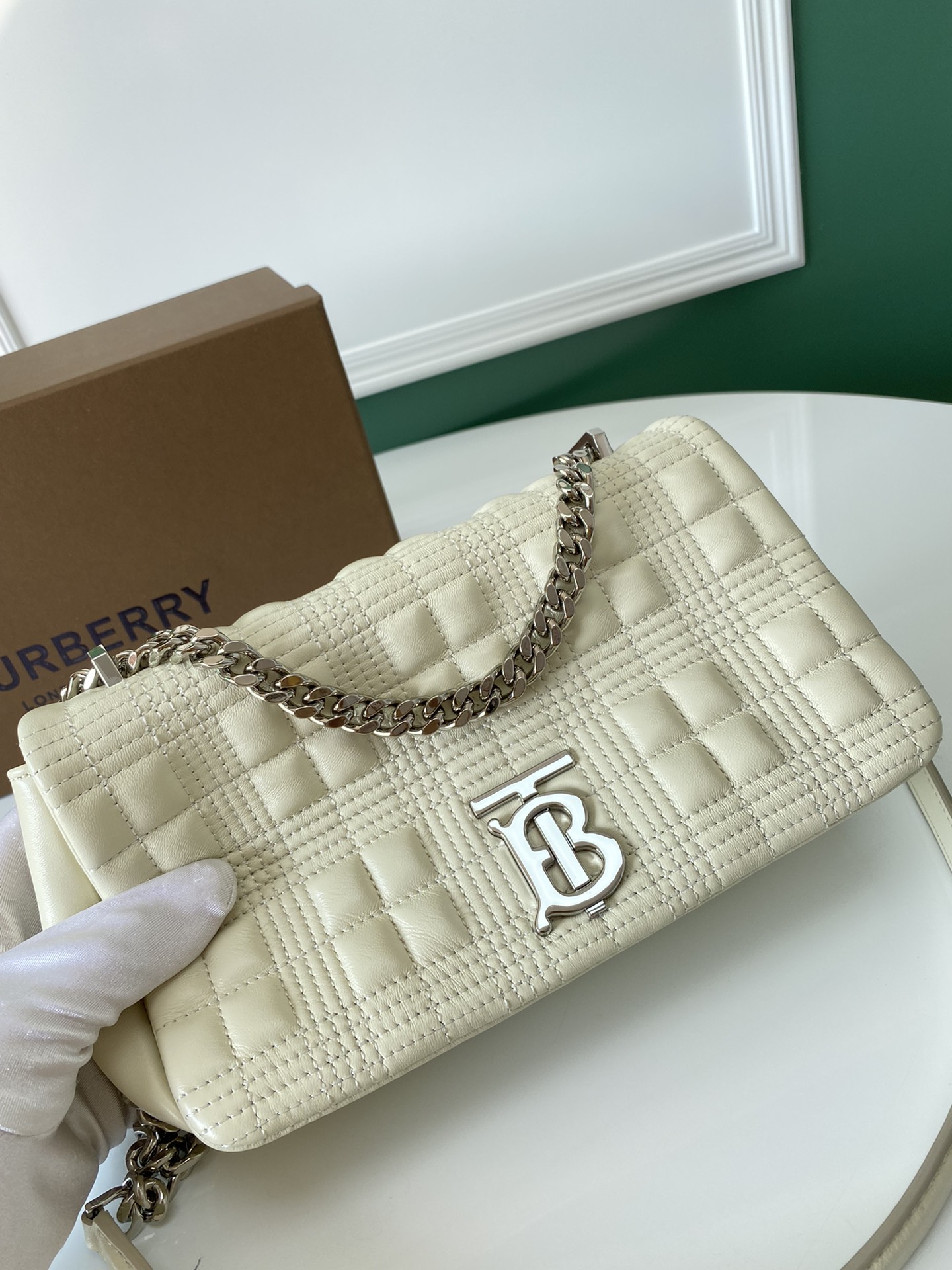 [TOP] BURBERRY Lambskin Lola Bags - White