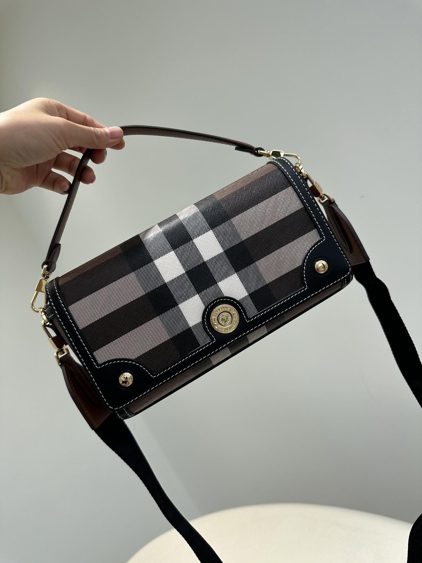 [TOP] BURBERRY Note Bag - Birch Brown Check