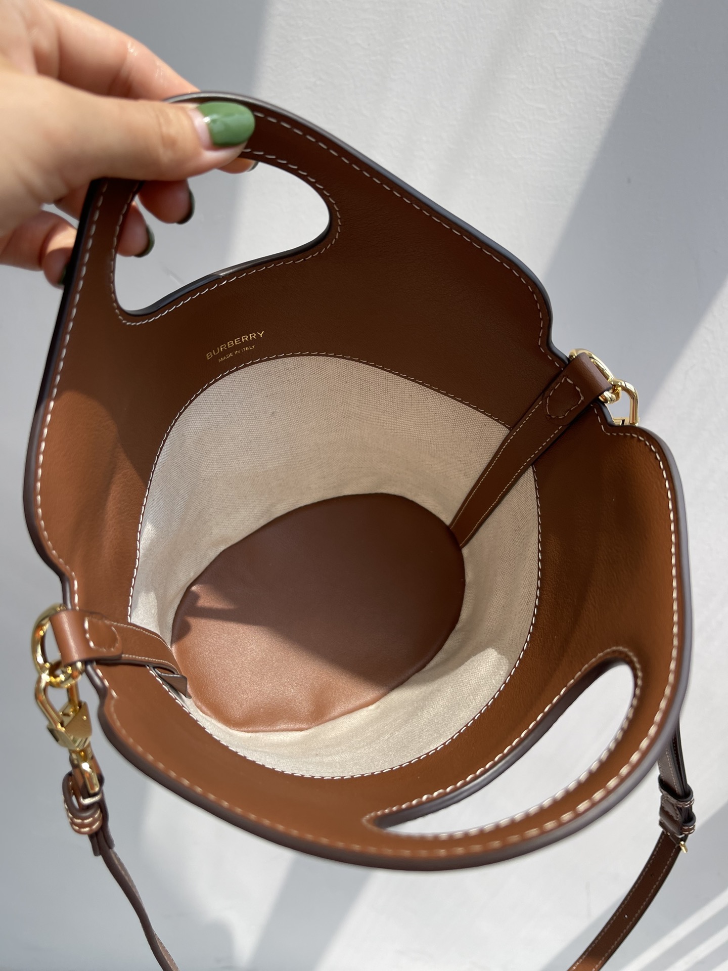 [TOP] BURBERRY Pocket Bags - Canvas patch leather