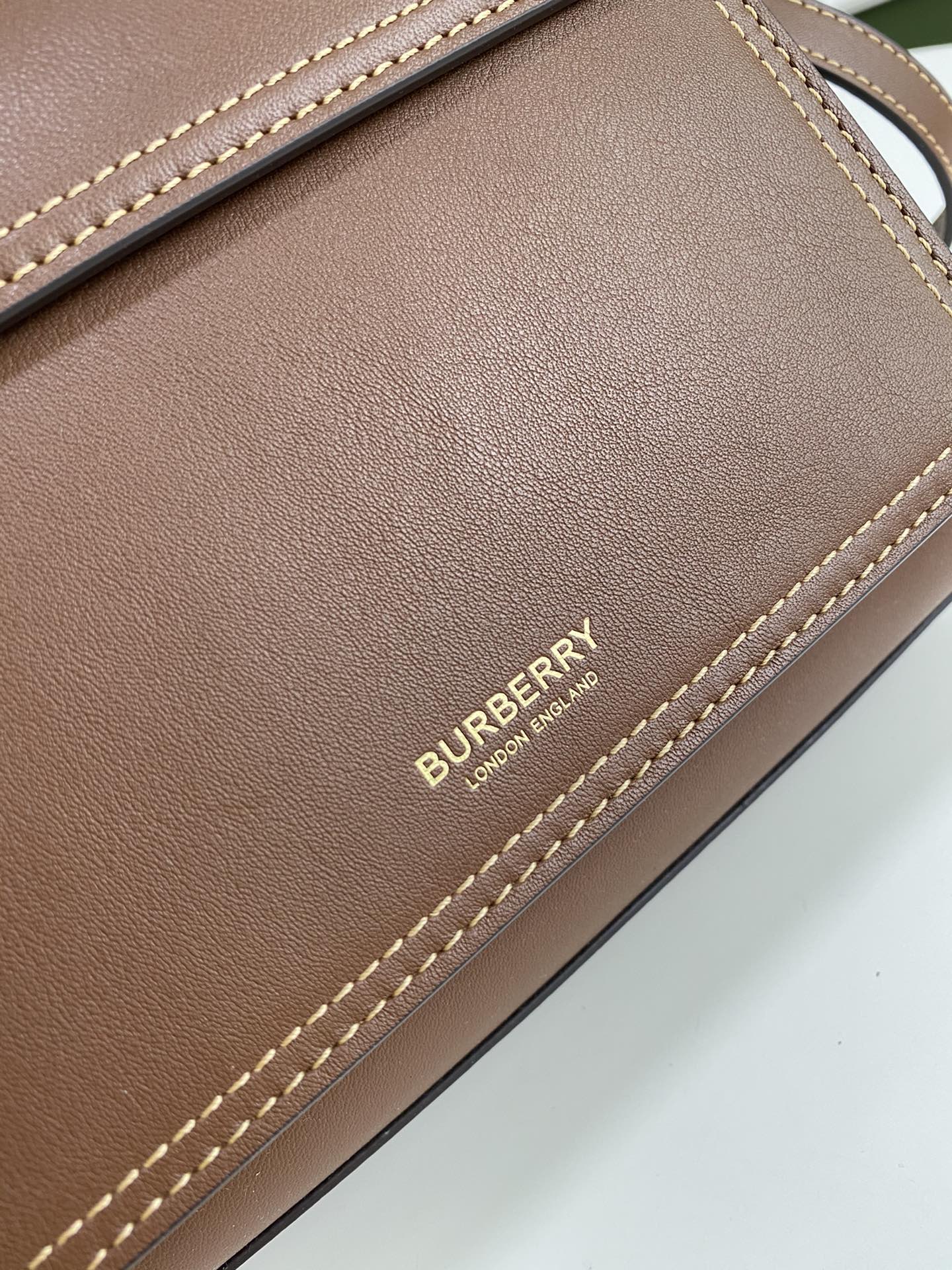[TOP] BURBERRY Pocket Bags - Brown