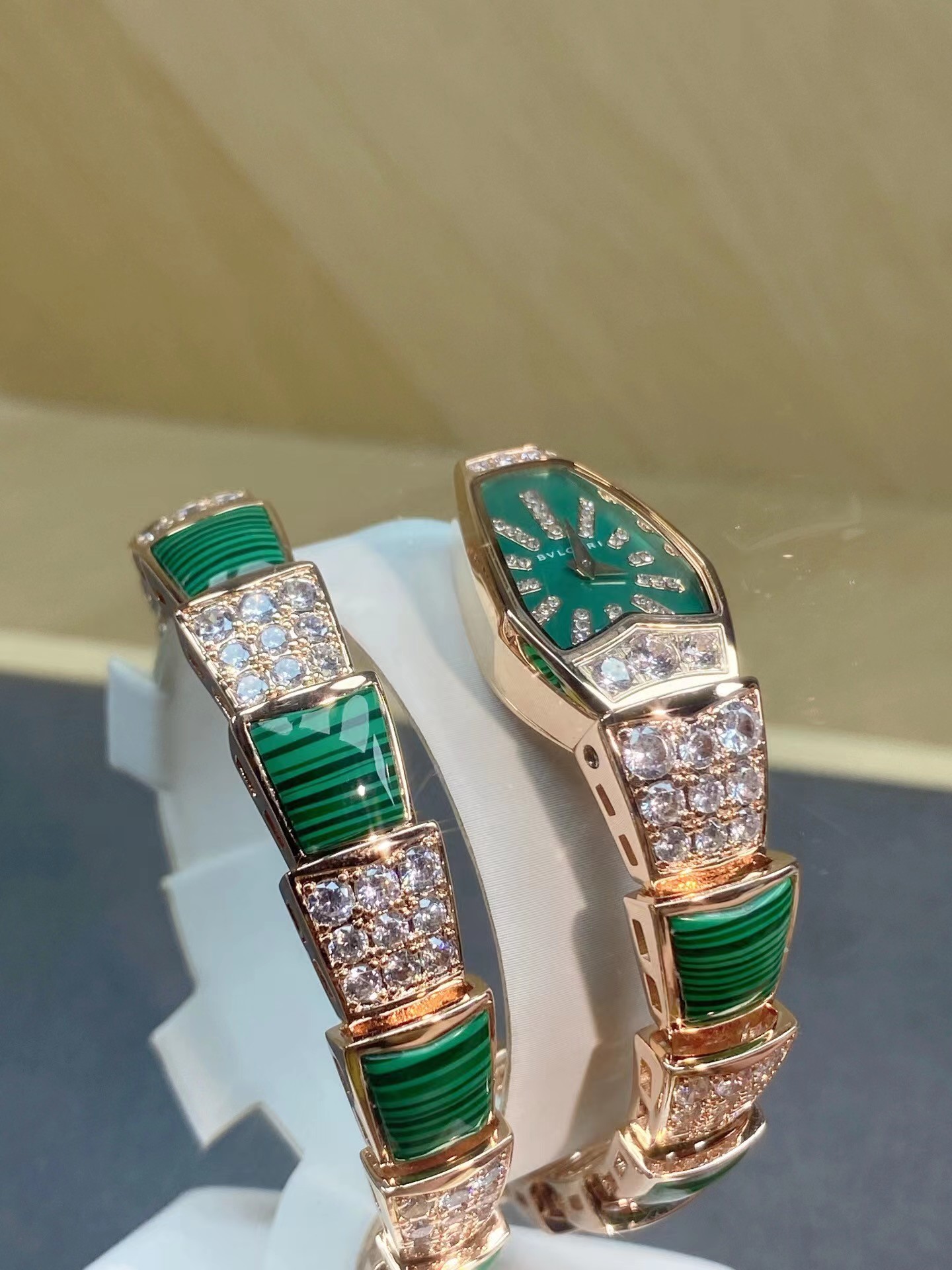[Top] BVLGARI Watches with Diamond - Green