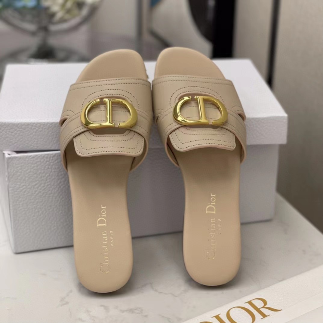 [TOP] Christian Dior Montaigne Sliders - Beige