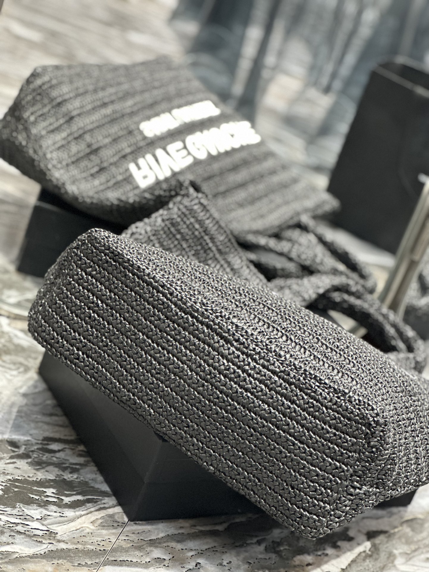 [TOP] Yves Saint Laurent YSL Rive Gauche Straw Tote Bag - Black