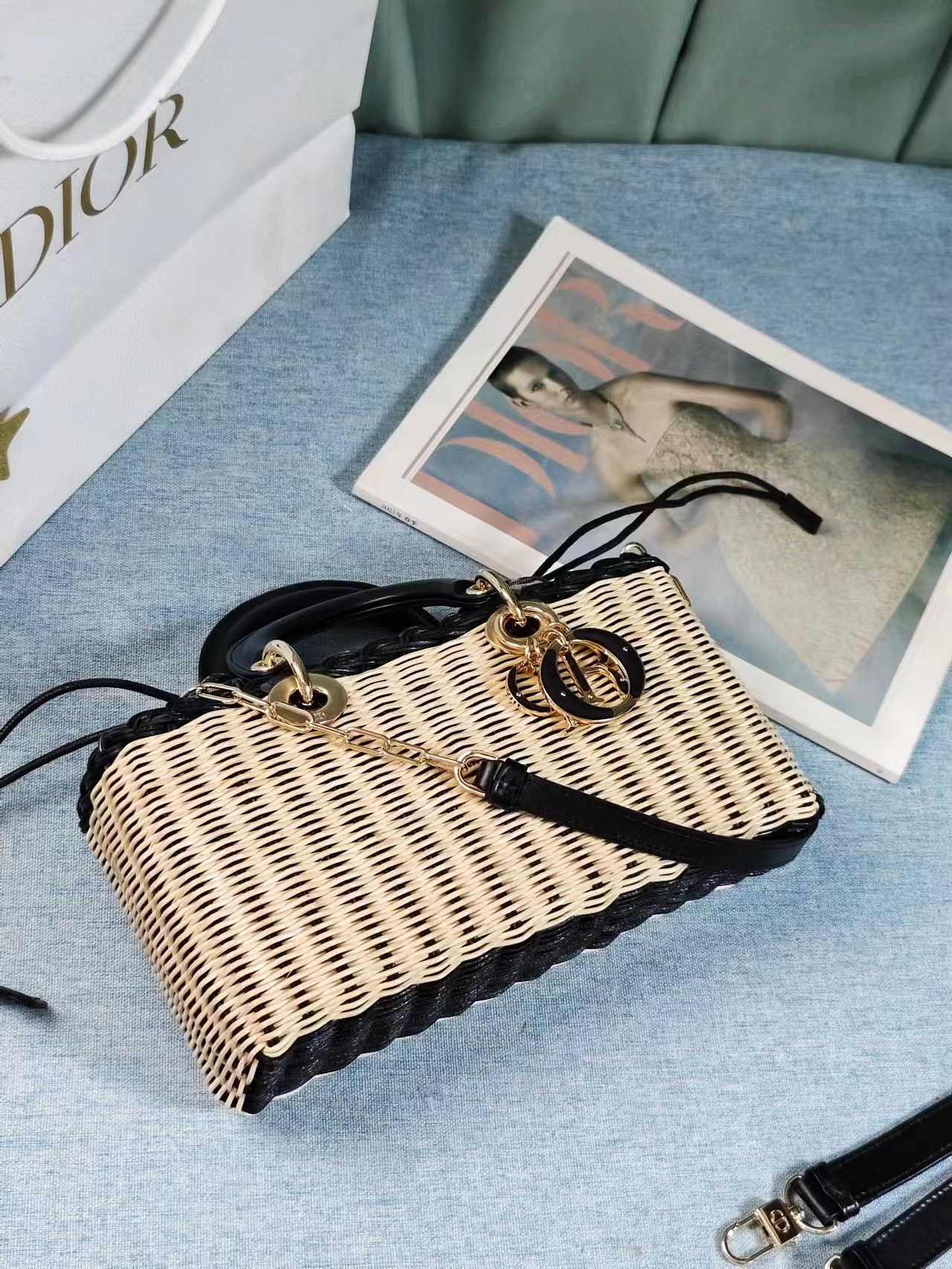 [TOP] Christian Dior Lady D-Joy  Weave Bag 22X12X5 cm - Beige