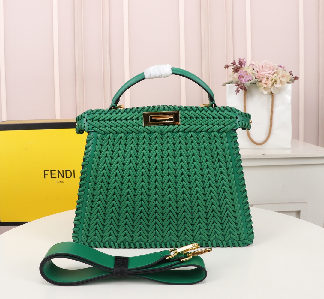 [TOP] FENDI Peekaboo ISeeU Handbag - Green