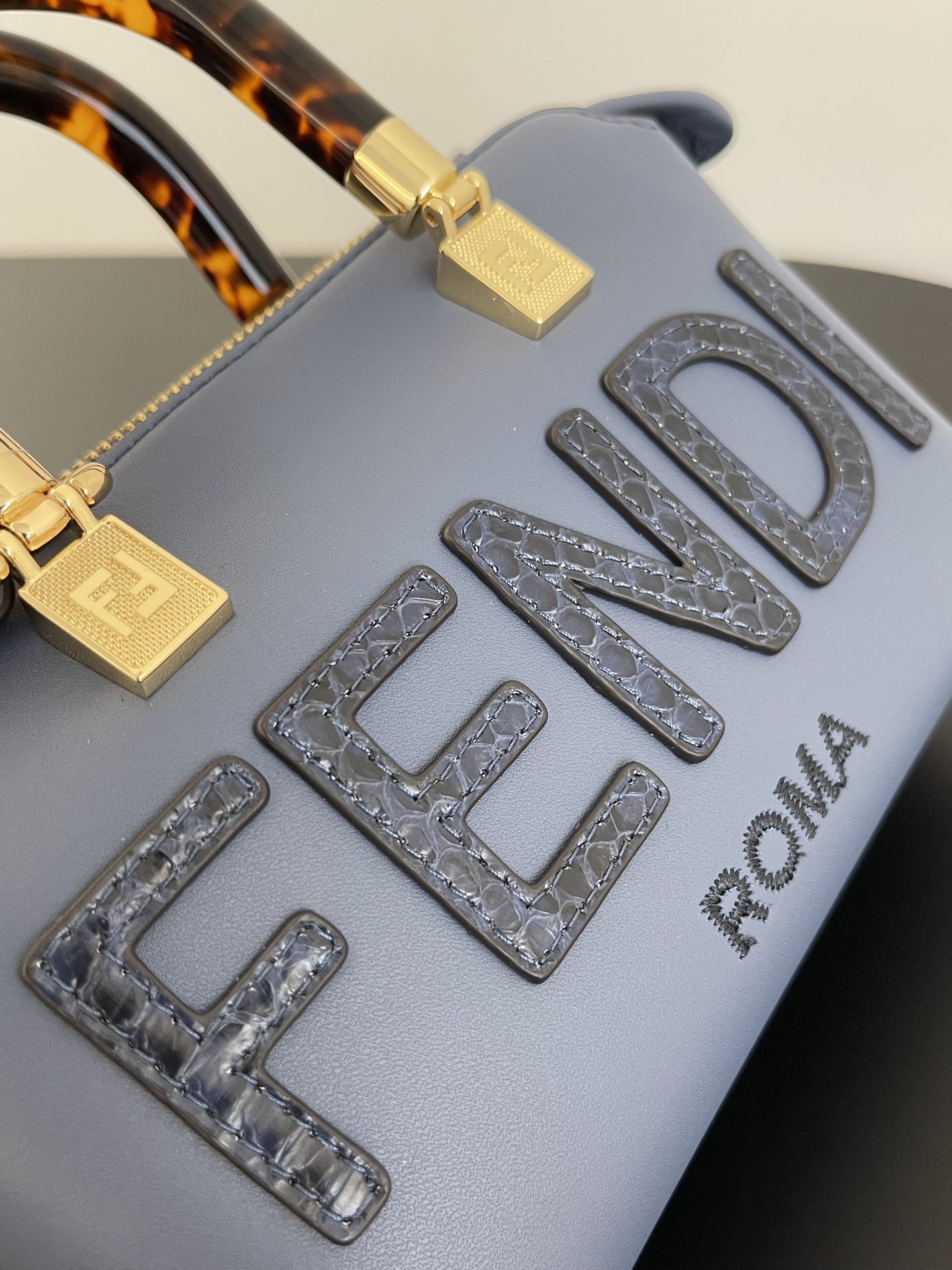 [TOP] FENDI FENDI By The Way Mini Bag - Blue