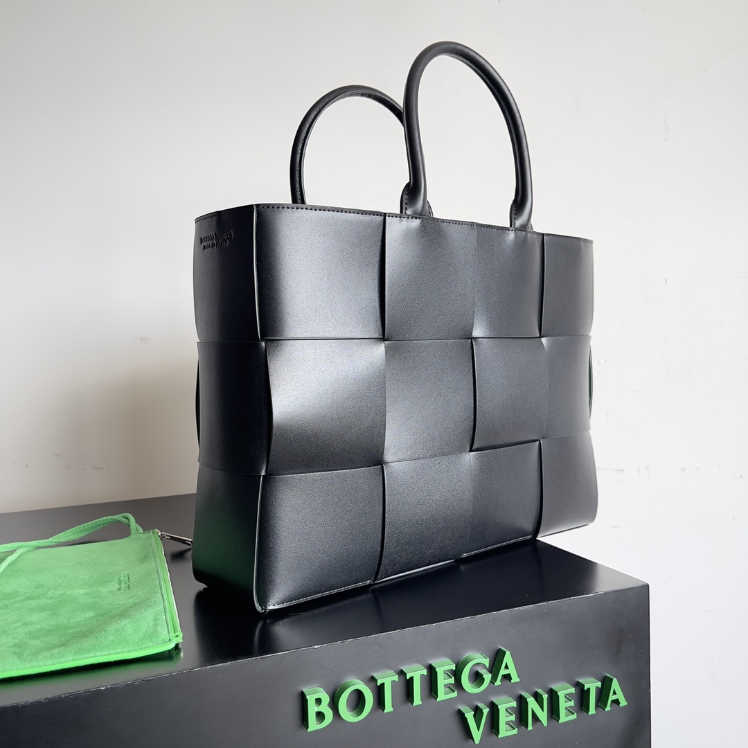 [TOP] Bottega Veneta BV Tote Bags - Black & Green