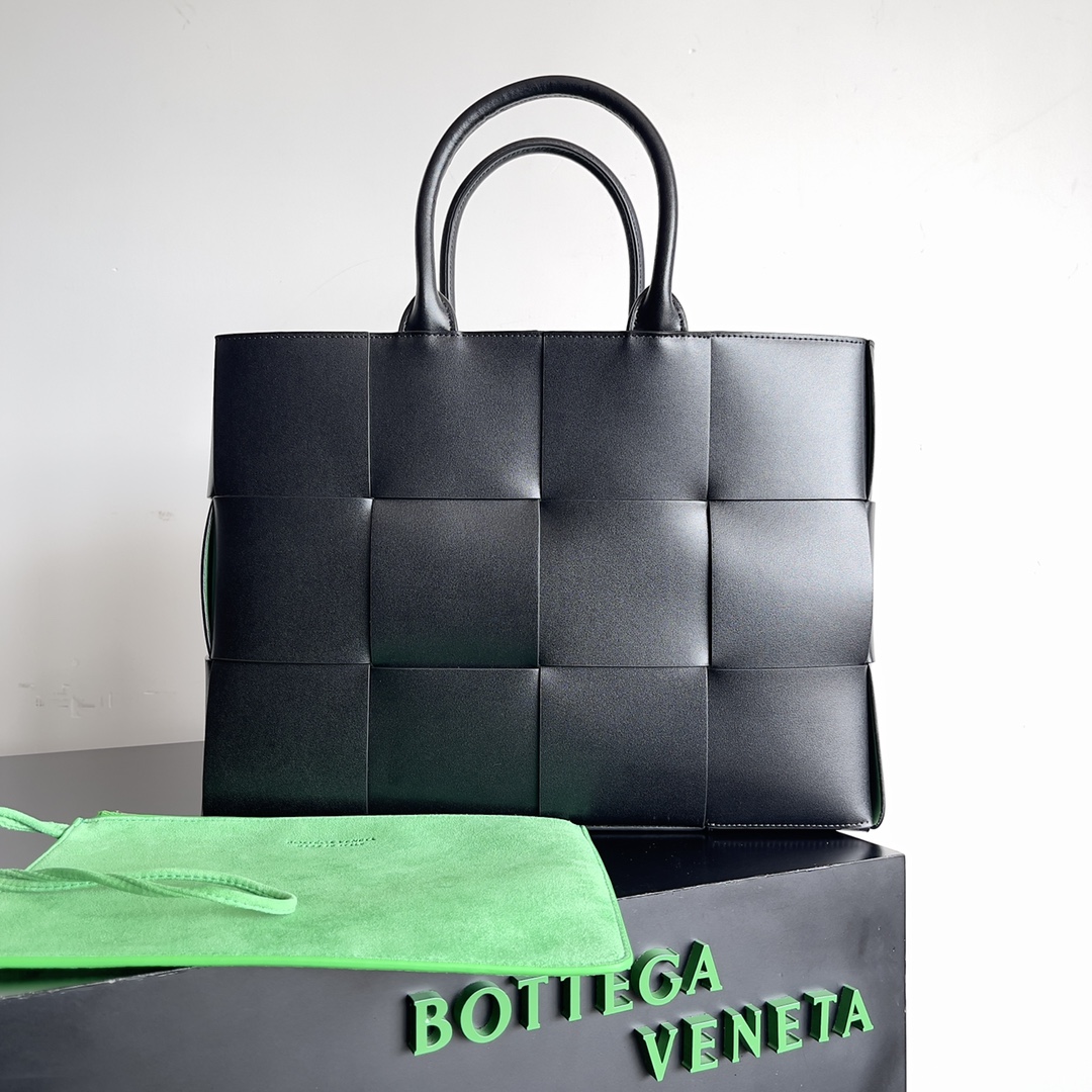 [TOP] Bottega Veneta BV Tote Bags - Black & Green