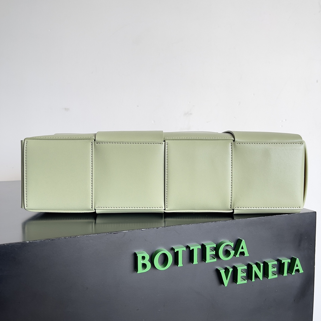 [TOP] Bottega Veneta BV Tote Bags - Light Green