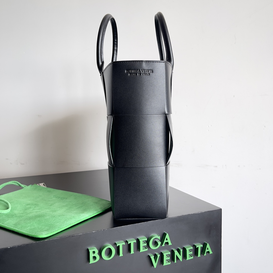 [TOP] Bottega Veneta BV Tote Bags - Black & Green