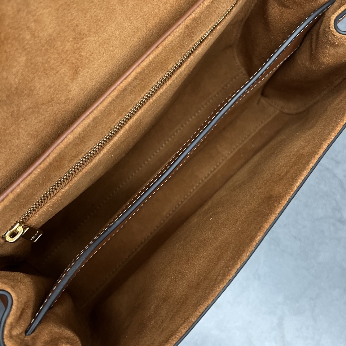 [TOP] CELINE Full Cowhide Leather Crossbody Bag  23 X 15 X 9 cm - Yellowish brown