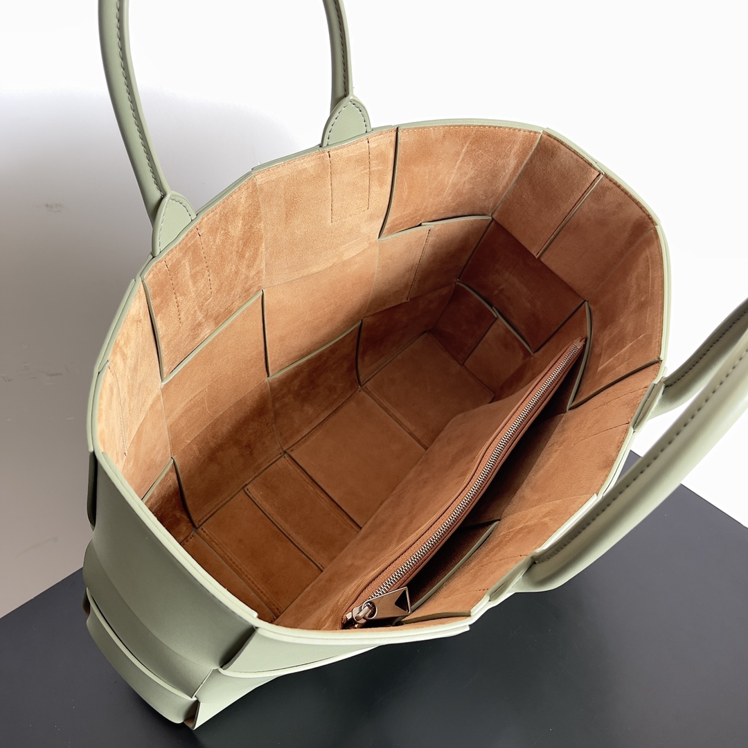[TOP] Bottega Veneta BV Tote Bags - Light Green