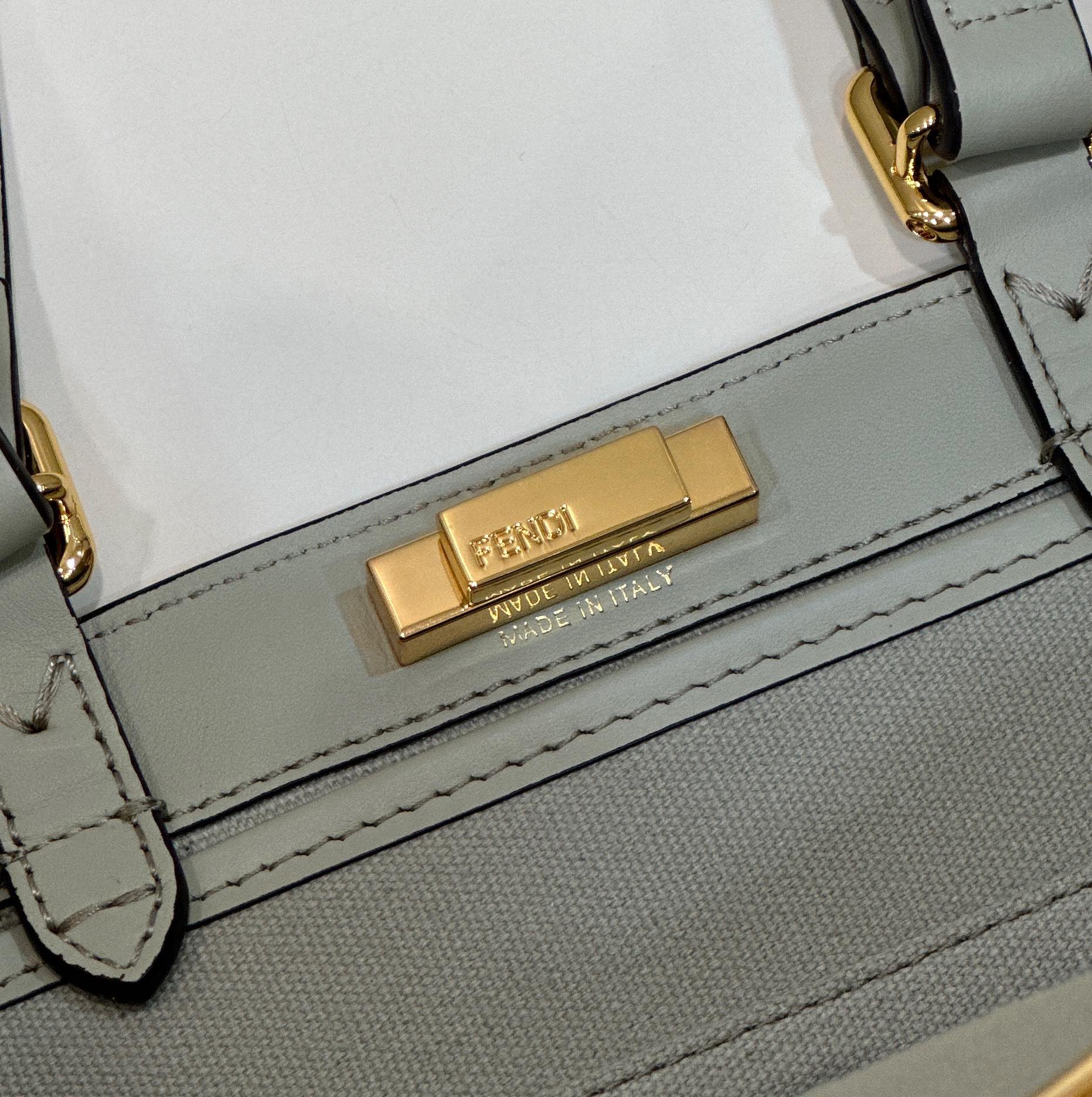 [TOP] FENDI FENDI D-Lite Large Bag - Light Green