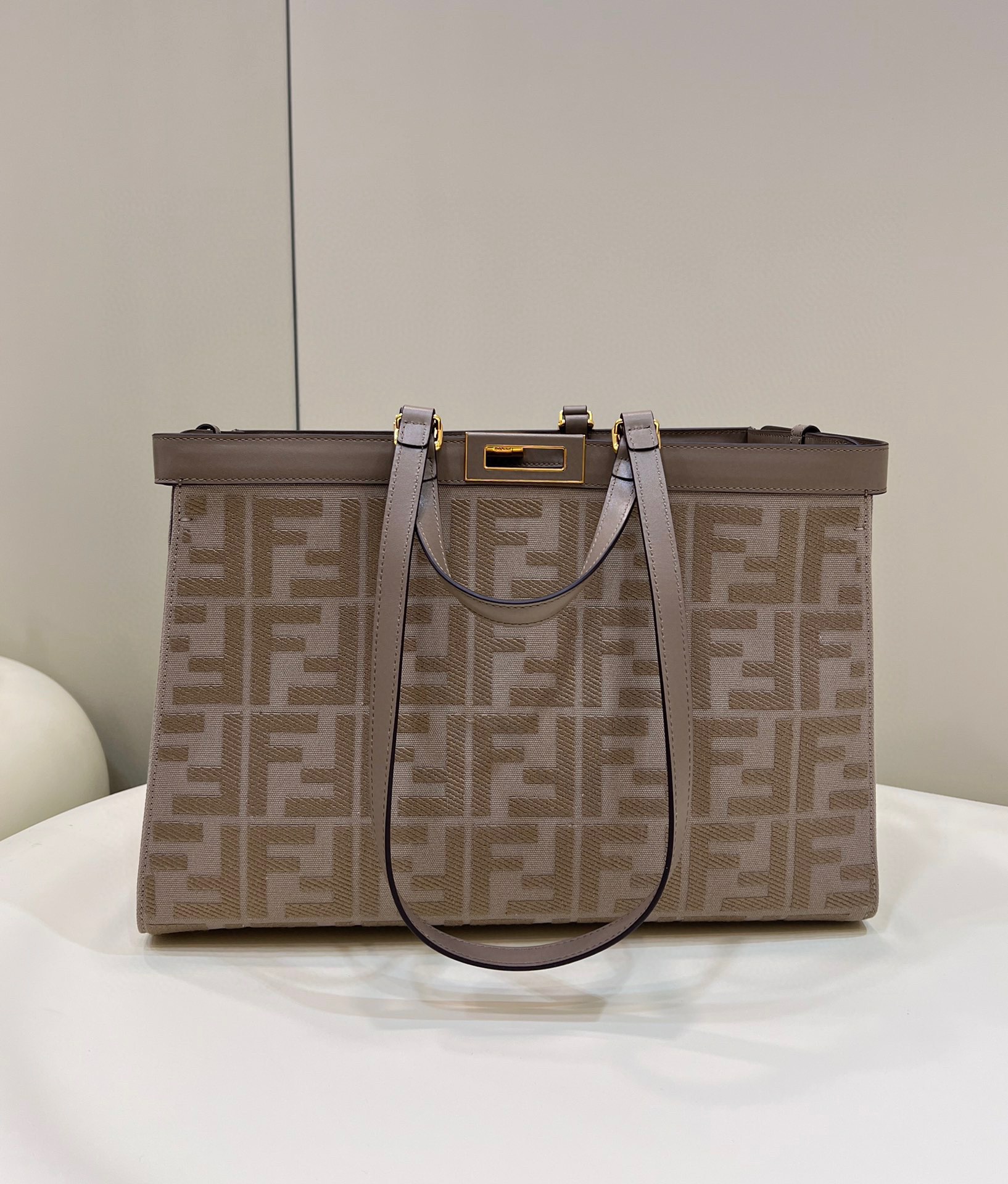 [TOP] FENDI FENDI D-Lite Large Bag - Brown