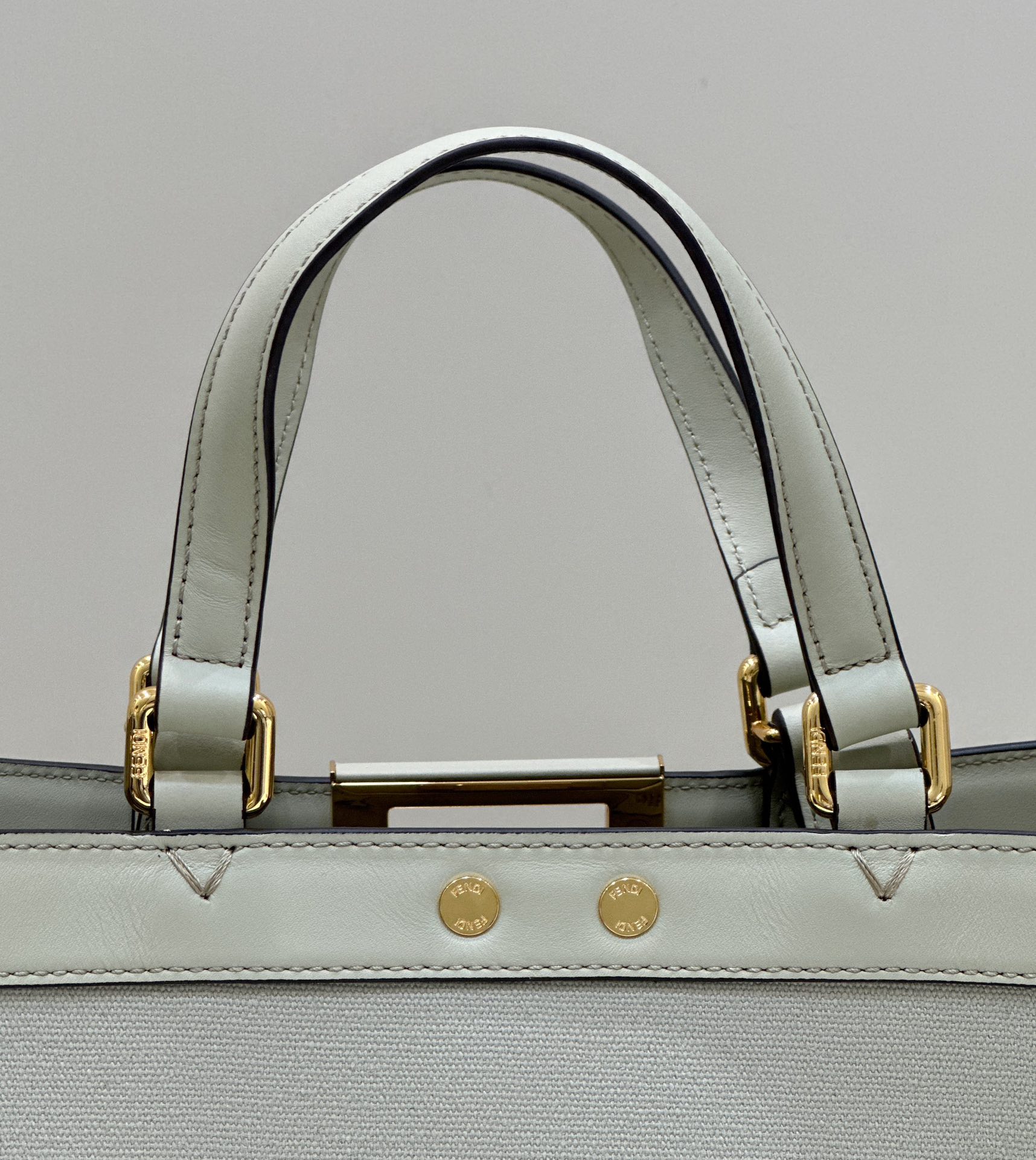 [TOP] FENDI FENDI D-Lite Large Bag - Light Green