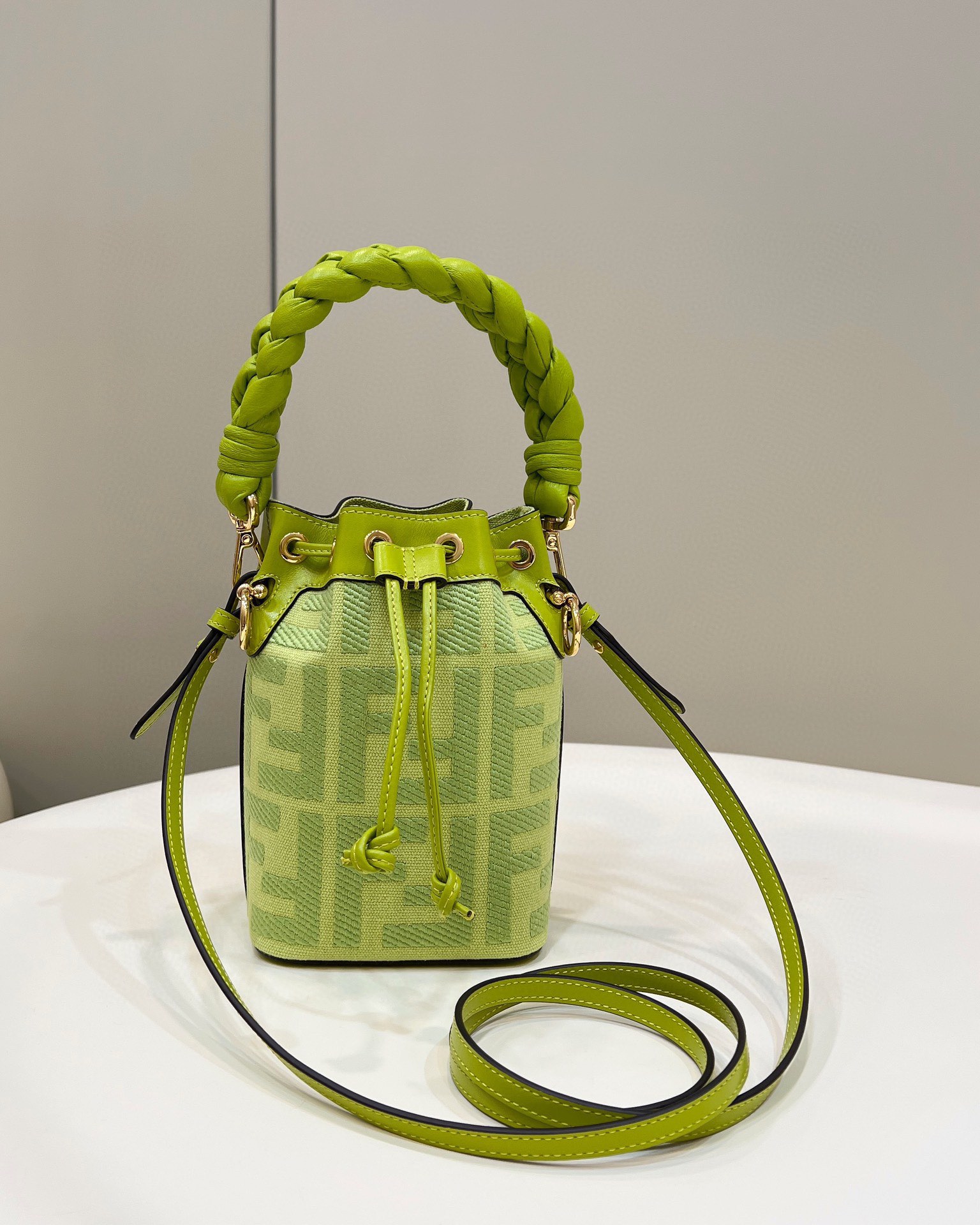 [TOP] FENDI Mon Tresor Embroidered Washed Denim HandBag - Green