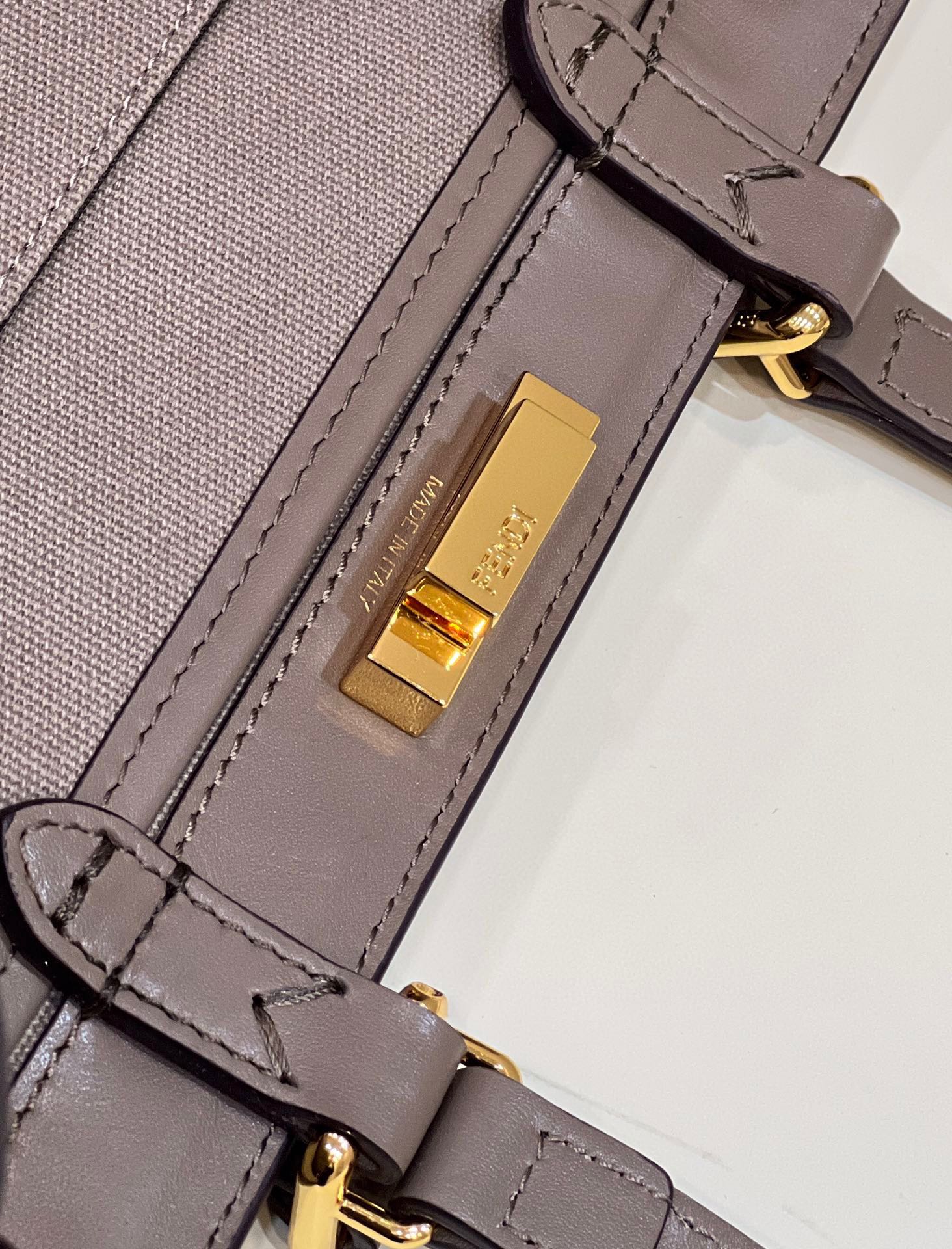 [TOP] FENDI FENDI D-Lite Large Bag - Brown