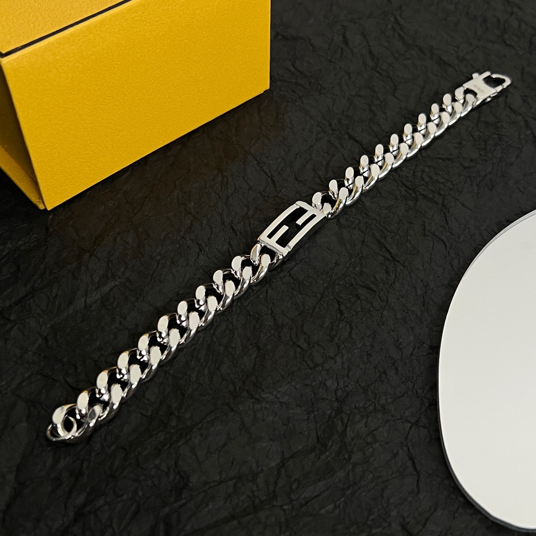 [TOP] FENDI Bracelets - 2 Colors