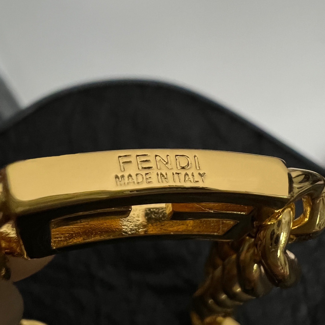 [TOP] FENDI Bracelets - 2 Colors