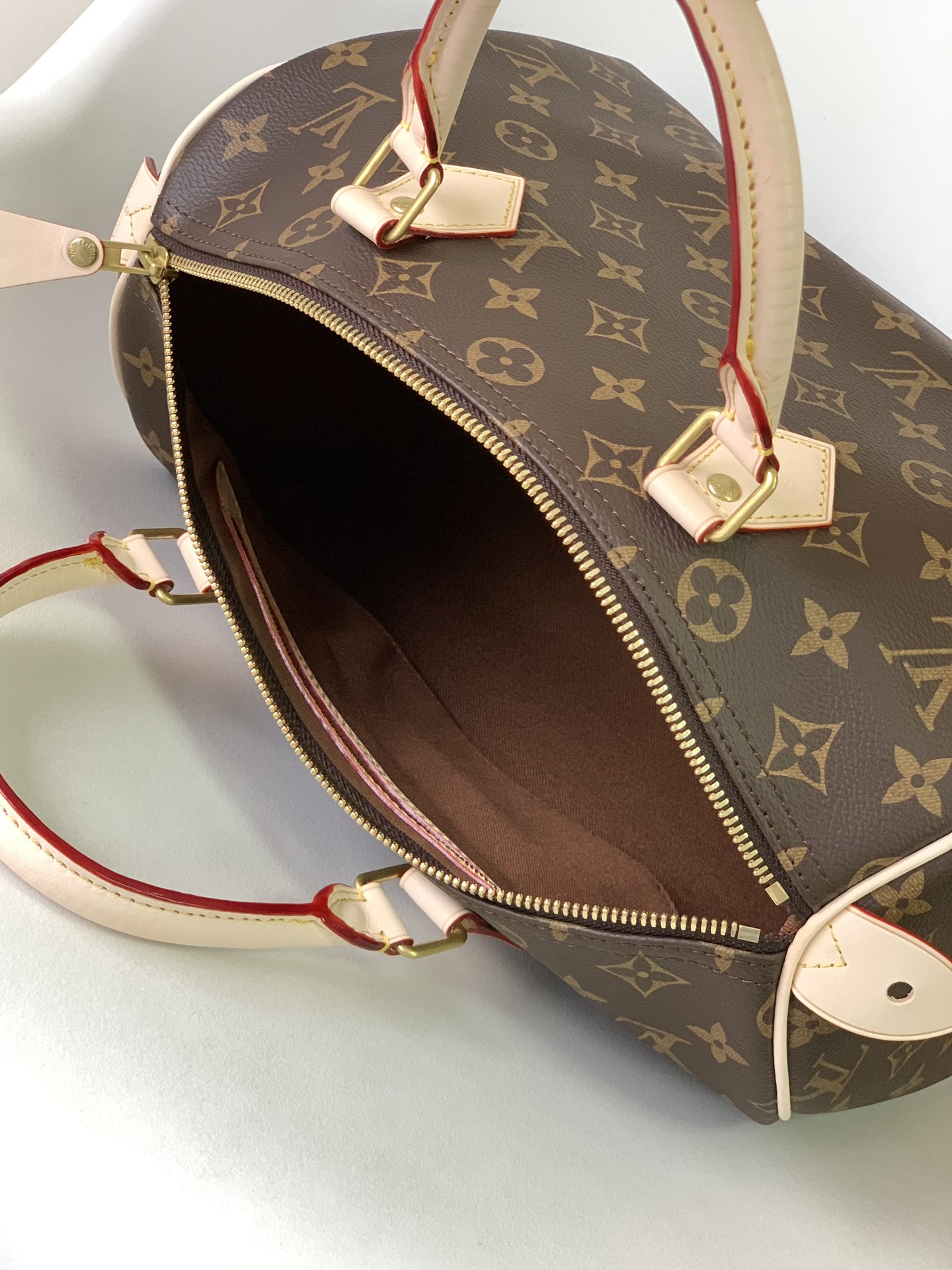 [TOP] Louis Vuitton LV Speedy 30 Bag 30 x 21 x 17 cm - Monogram