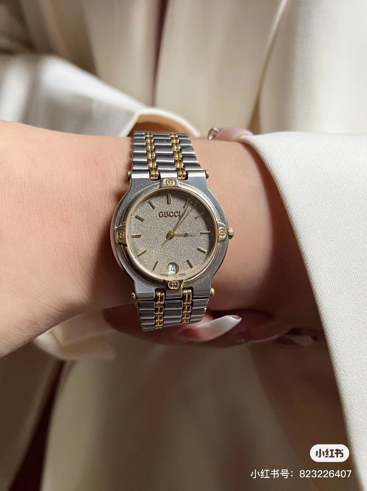 [TOP] GUCCI G-Timeless Lady Watch 32mm - Black & GOLD