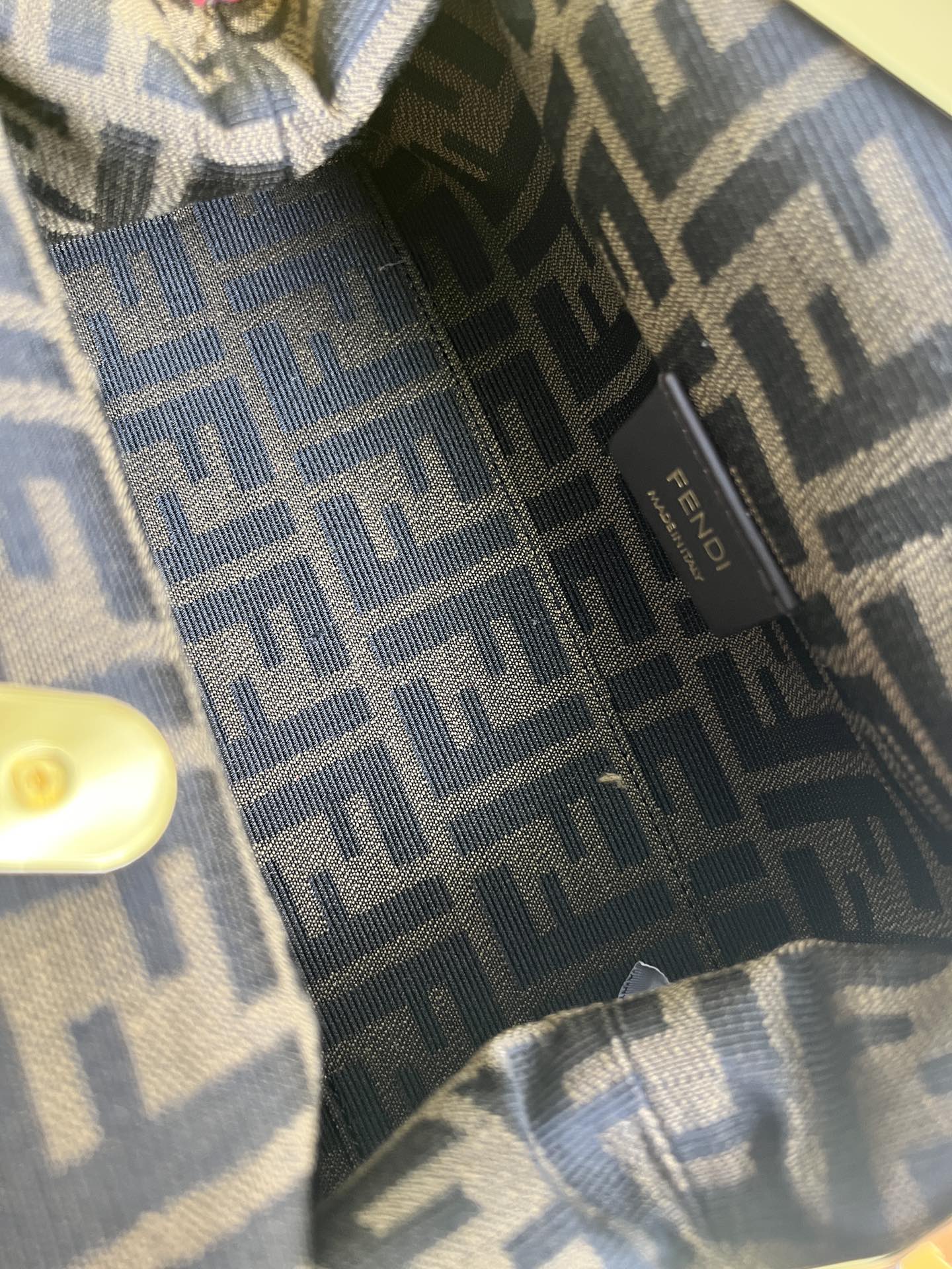 [TOP] FENDI First Bag - Rose Red