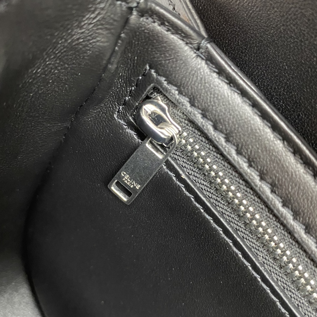 [TOP] CELINE Besace Triomphe Bag 18.5×6×15.5 cm - GHW - Black