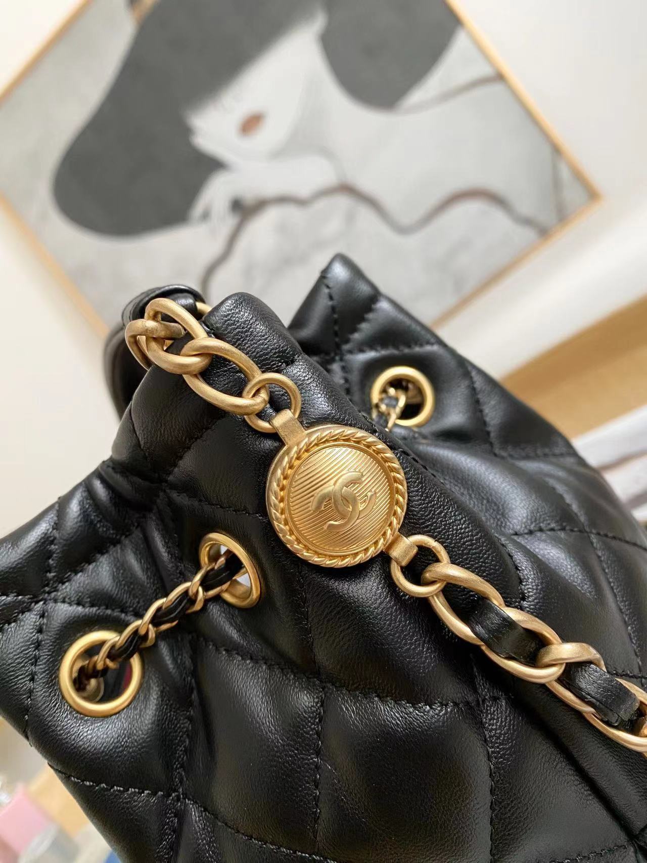 [TOP] CHANEL Classic Baby Emmanuelle Chain Bucket Bag 21X24X14 cm - Black