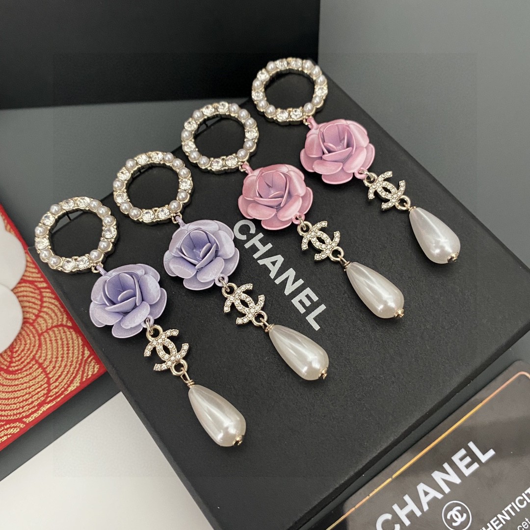 [TOP] CHANEL Flower Pearl Stud Earrings - 2 Colors