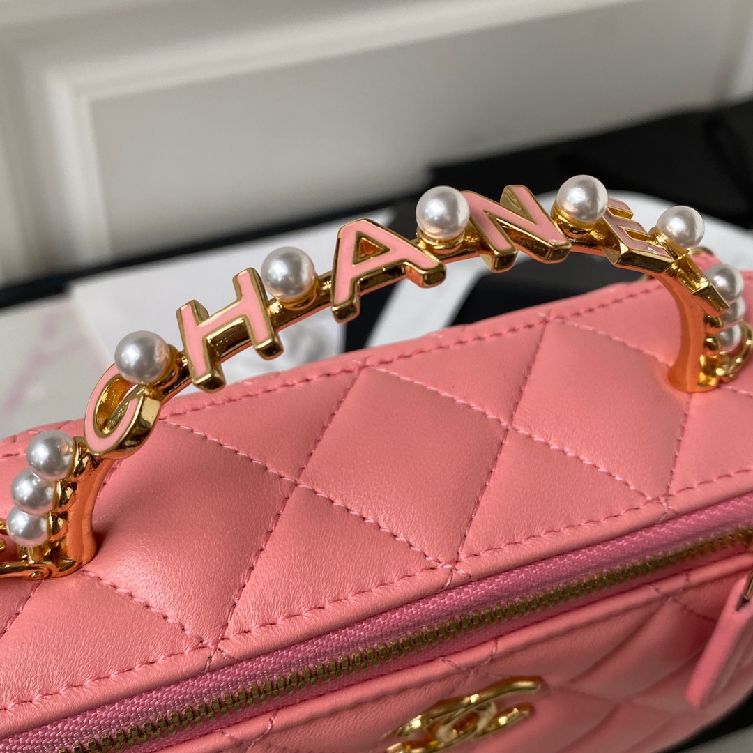 [TOP] CHANEL Vanity Case New Top Handle w Logo Lambskin 17*9.5*8cm - Red